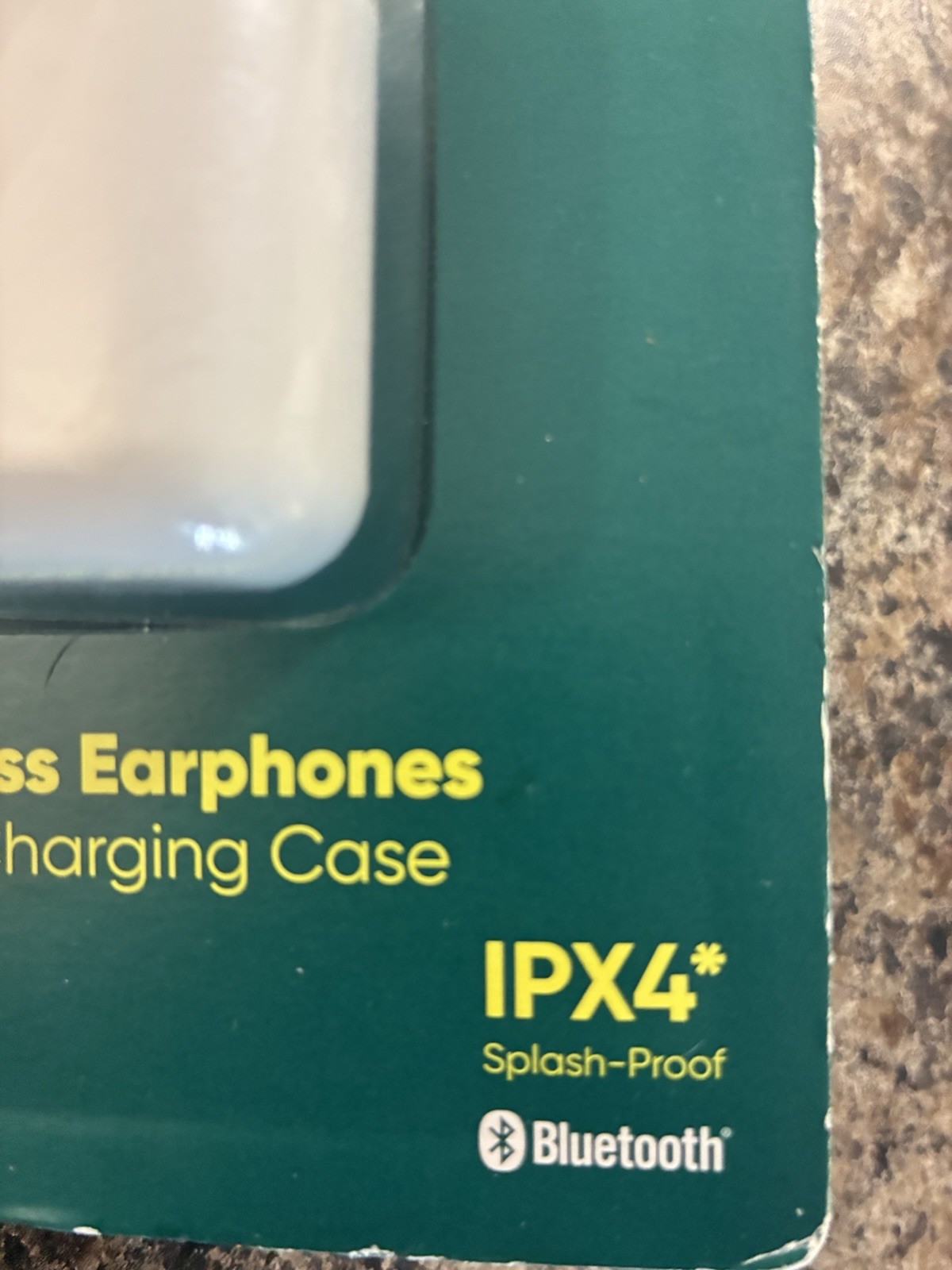 New onn groove True Wireless Earbuds w Charging Case 15H Playtime IPX4 Bluetooth