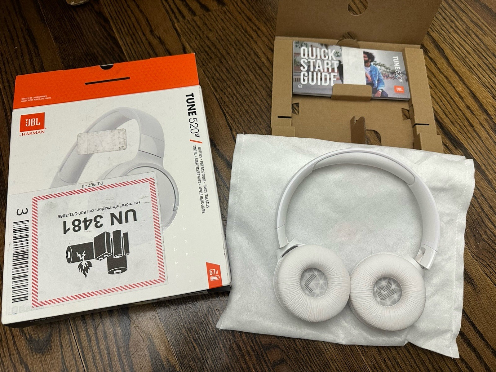 New Open Box JBL Tune 520BT Pure Bass Wireless Bluetooth Headphones (White)