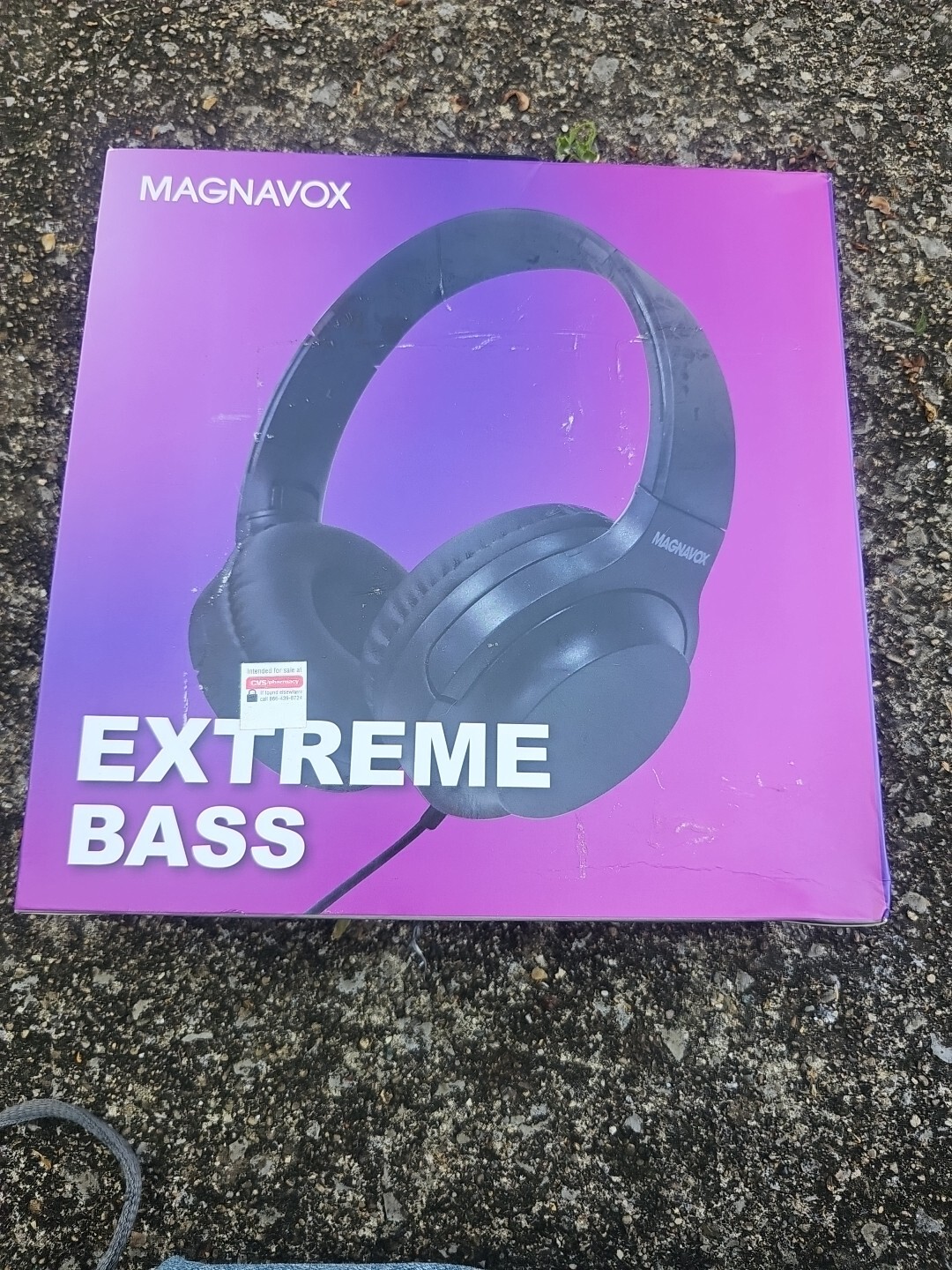 Magnavox Extreme Bass Headphones Total Control 30mm Drives