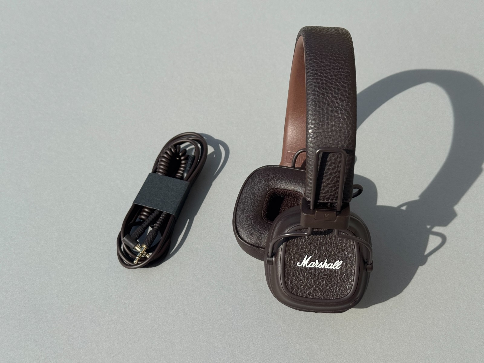 Marshall Major V Wireless On-Ear Bluetooth Headphones – Brown #OB