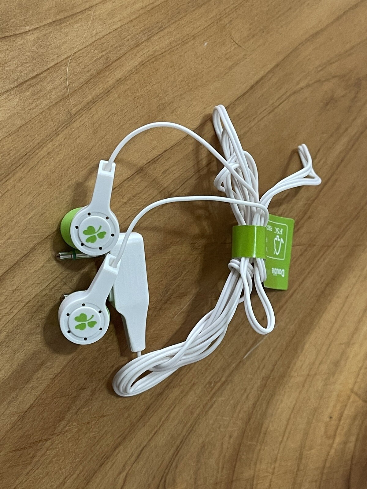 Aer Lingus Airlines InEar Earbuds 3.5mm 1/8″ TRS Stereo Headphones Earphones