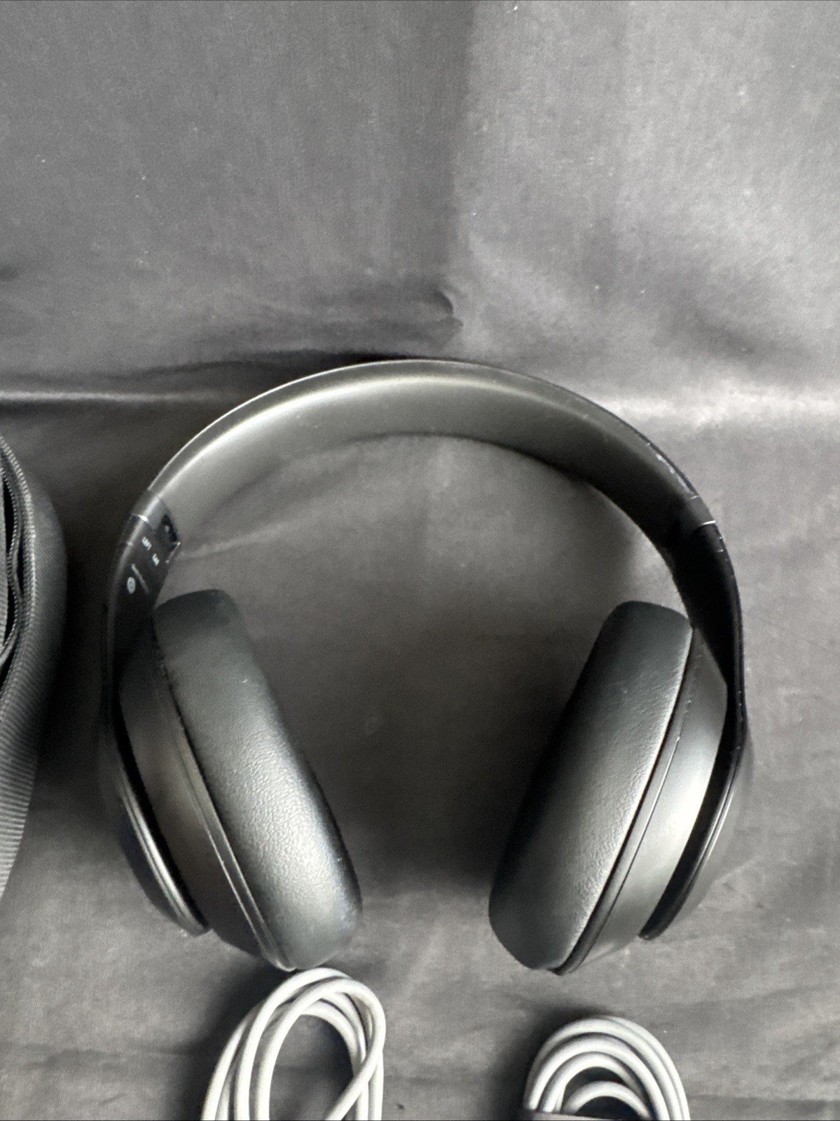 Beats Studio Pro Wireless On-Ear Bluetooth Headphones Black EMC 8349
