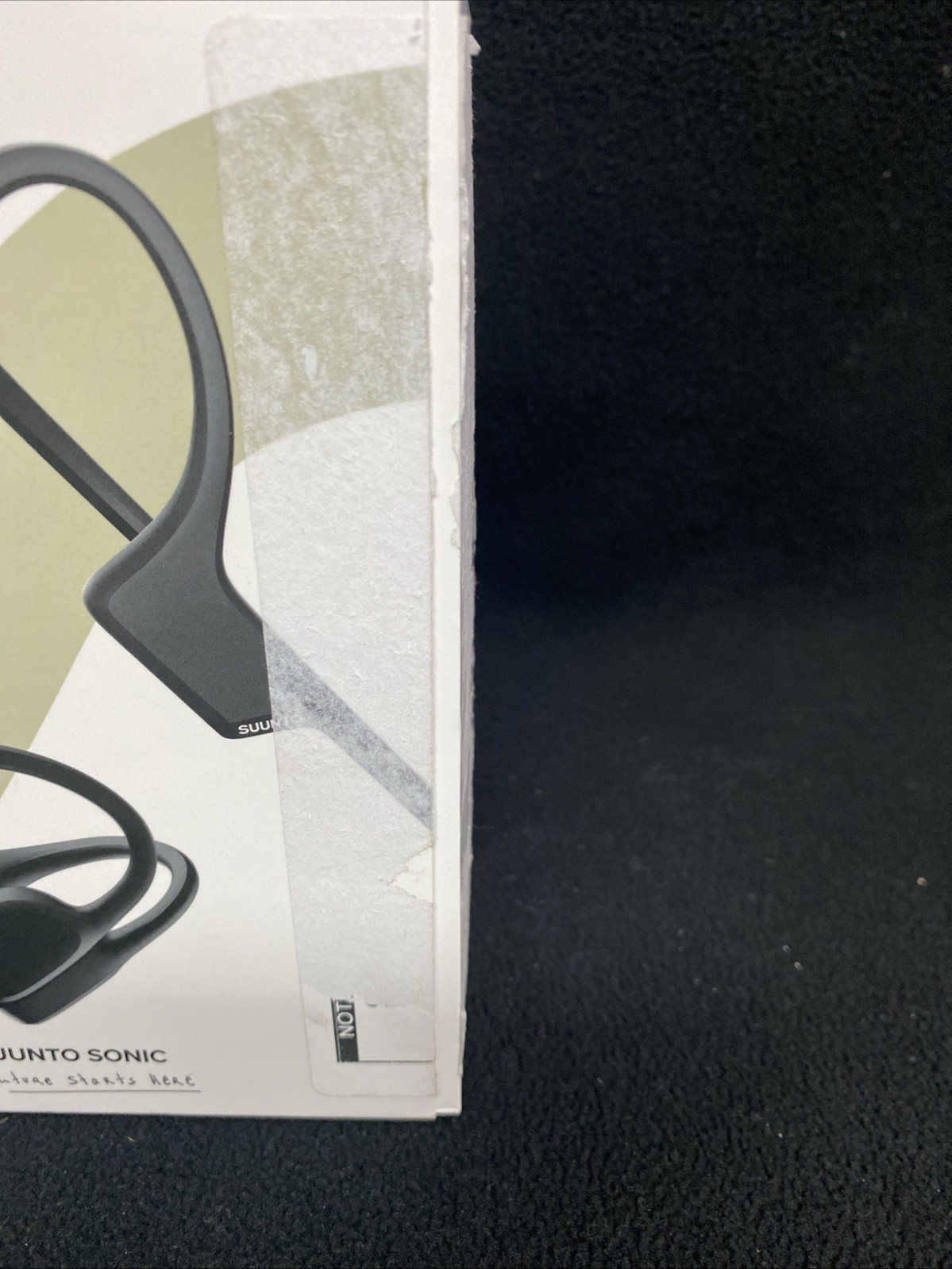 NEW! Suunto Sonic Black Open-Ear Bone Conduction Lightweight Sport Headphones