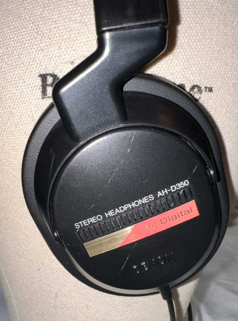 Denon AH-D350 Over Ear Headphones Wired Digital used/works (READ DESC)