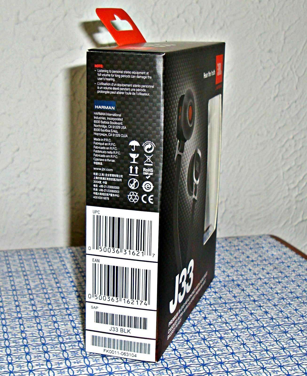 【NEW】JBL J33 PREMIUM IN-EAR HEADPHONES (BLACK)