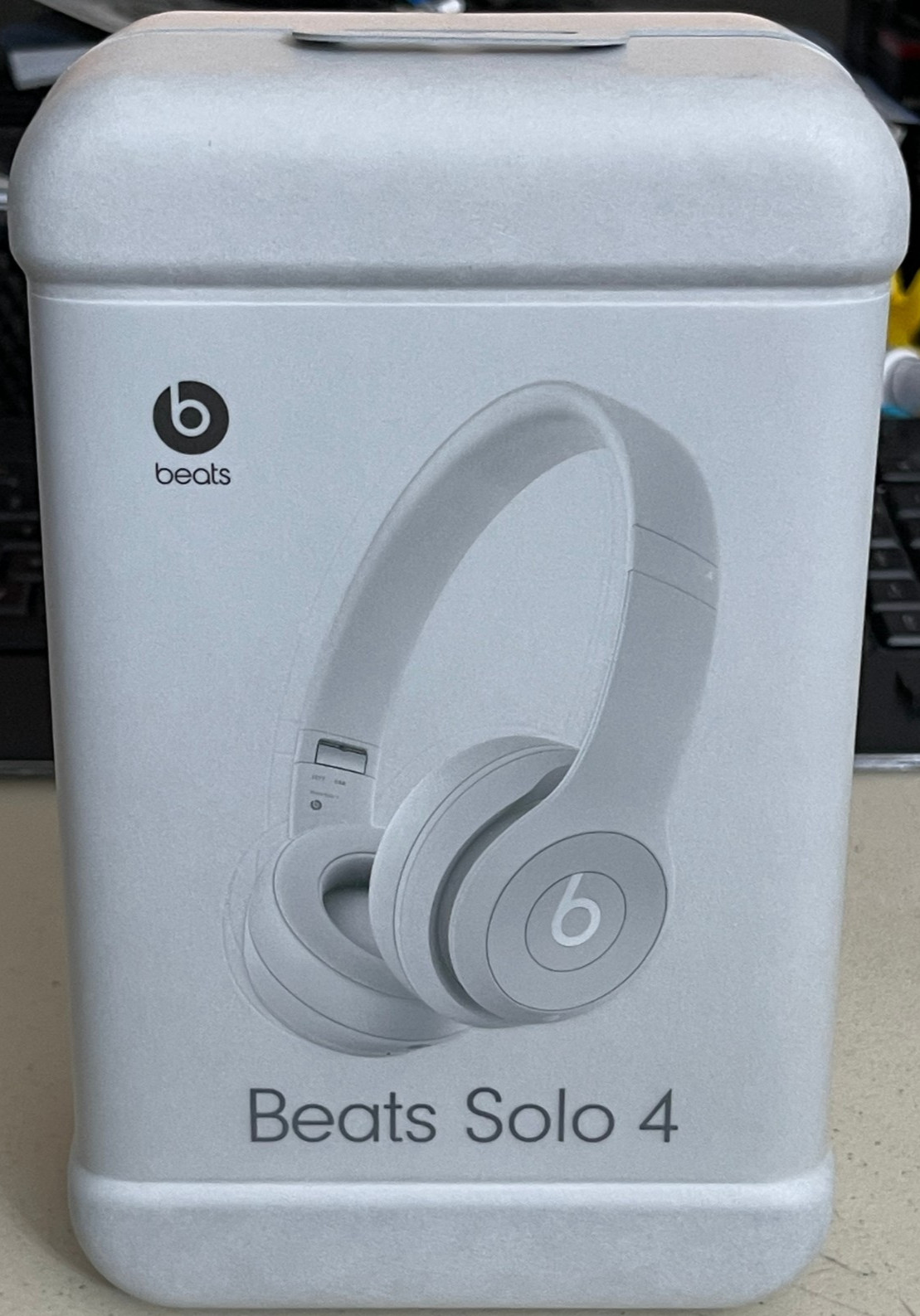Beats Solo 4 On-Ear Headphones MG7J4LL/A Bluetooth Apple Android A3140 Matte Gra
