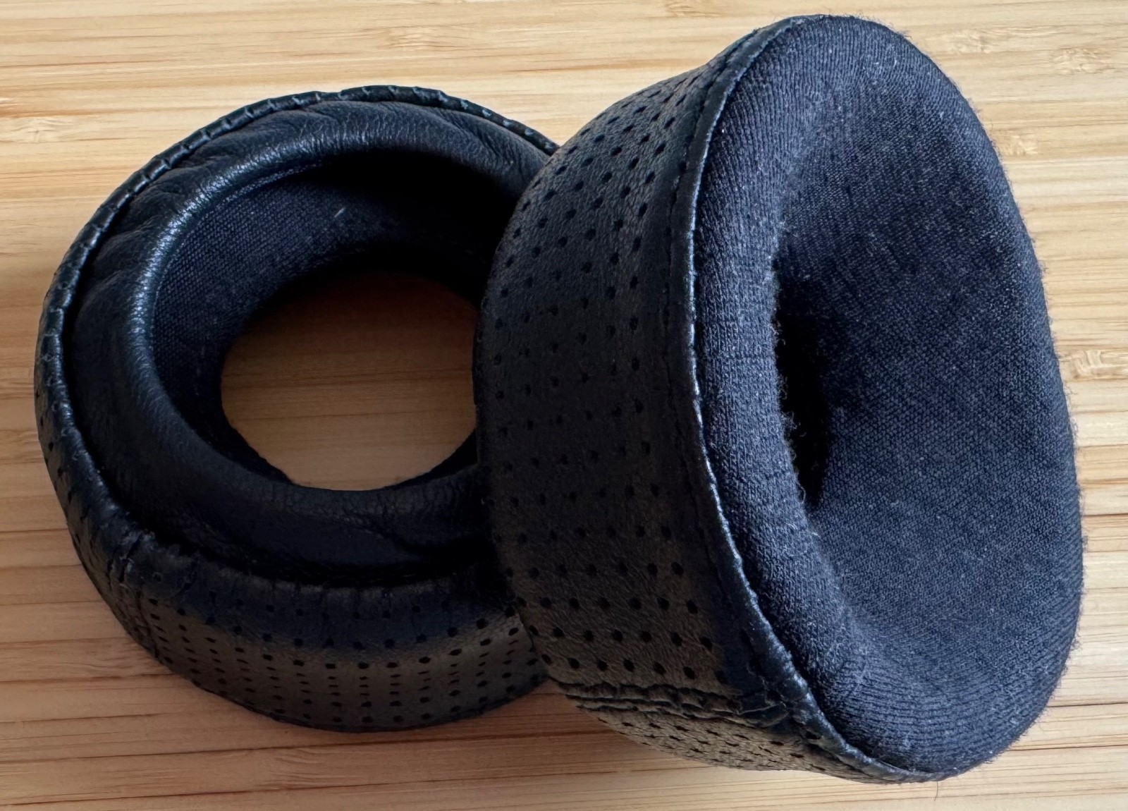 Beautiful Audio Hybrid Premium Ear Pads Black 54mm Small for Grado Headphones