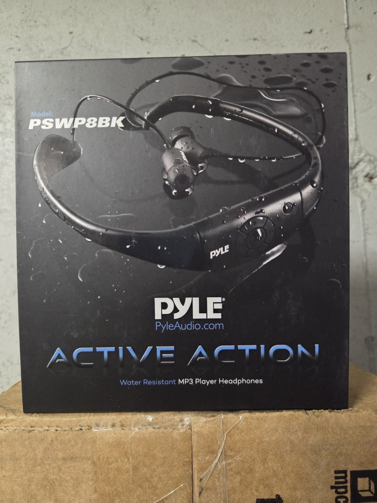 NEW Pyle Active Action Water Resistant MP3 Player Headphones (PSWP8BK) – 8GB