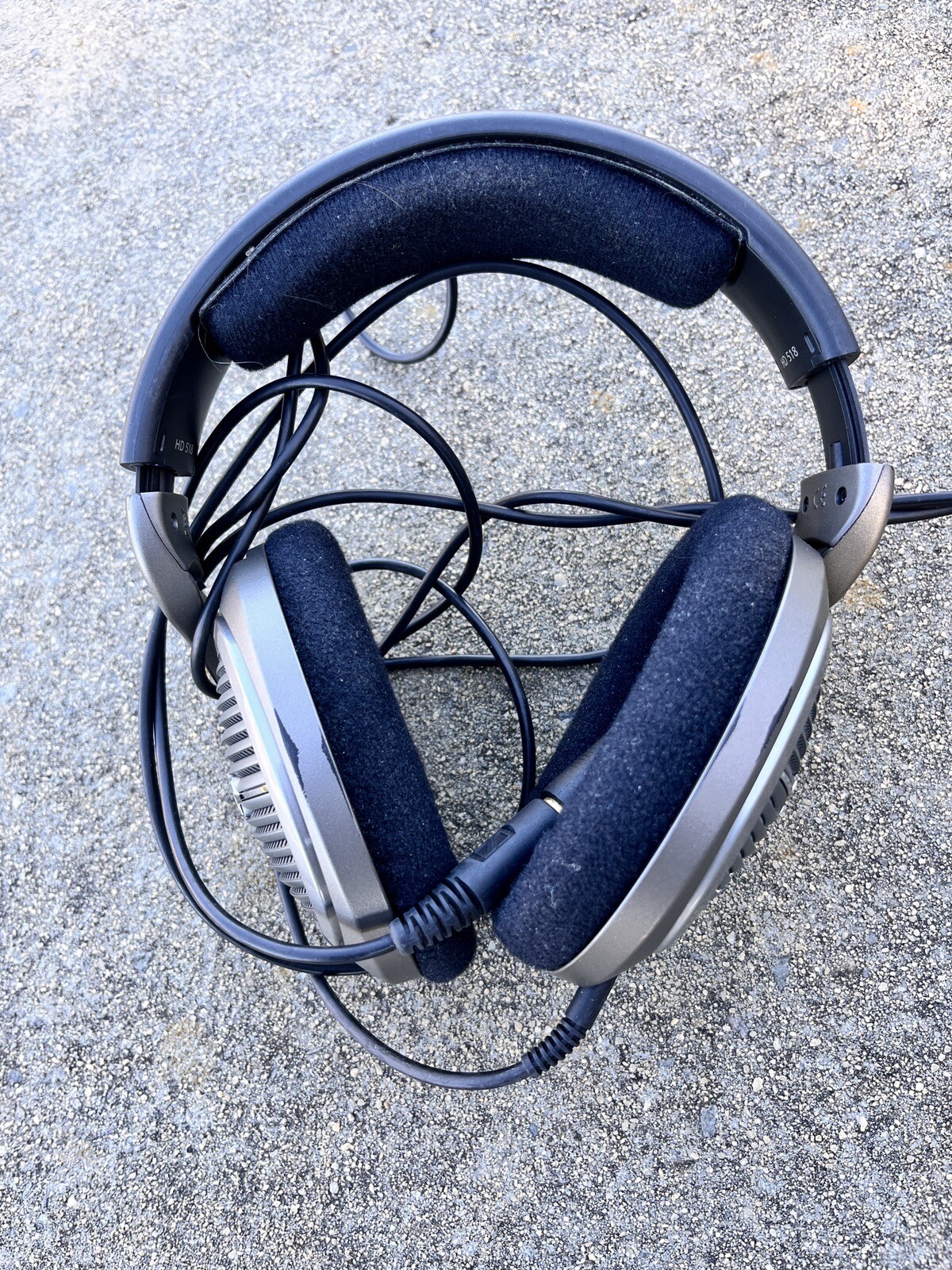 Sennheiser Hd 518 Black /Grey Over Ear Headphone