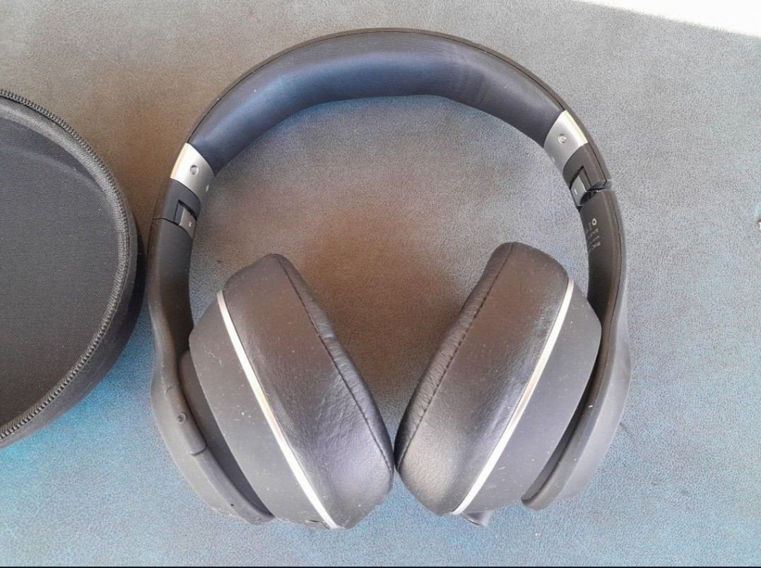 Tribit XFREE Tune Bluetooth Over The Ear Headphones w/Hardcase & Charging Cable.