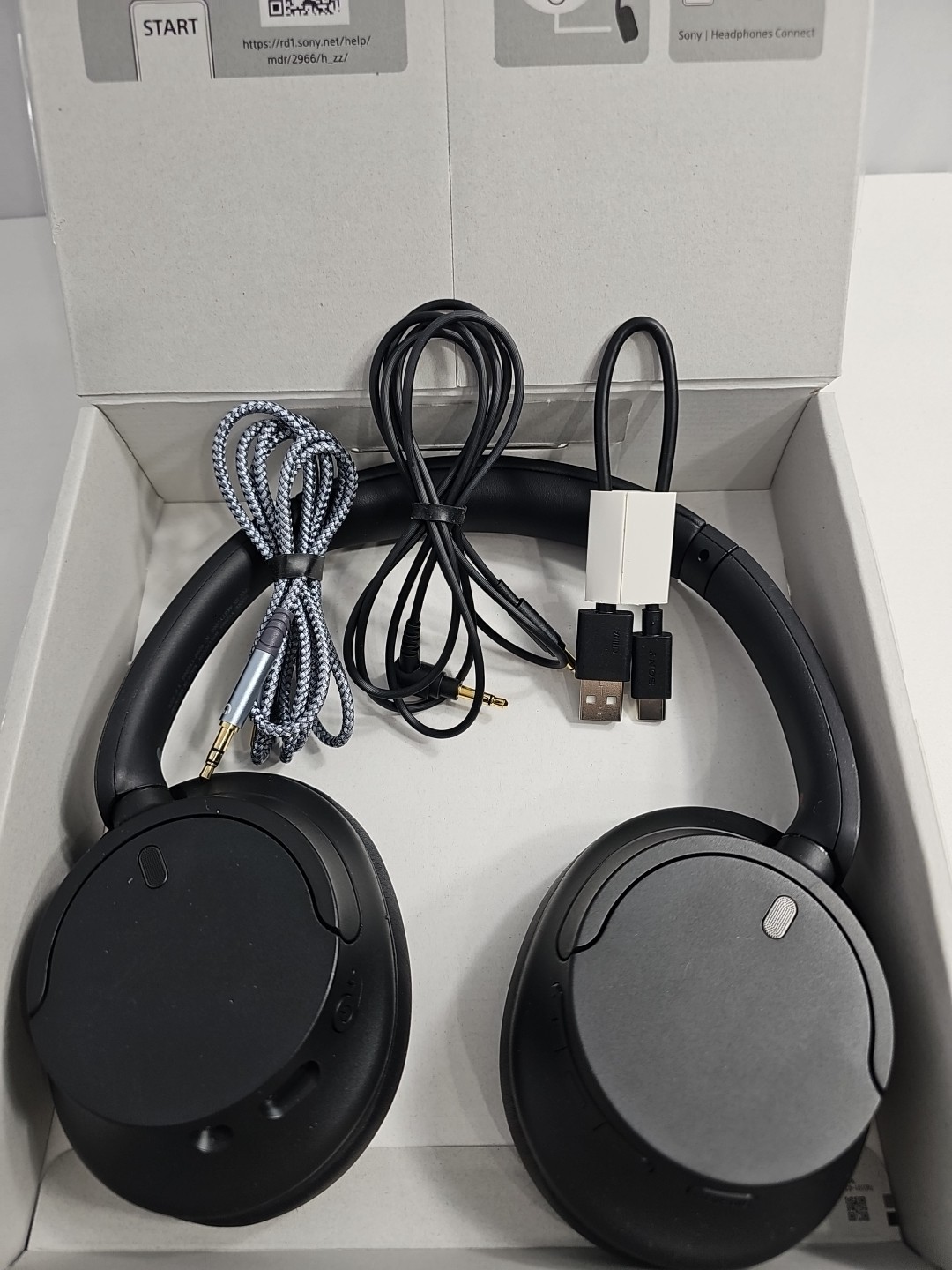 Sony WH-CH720N Noise Canceling Wireless Headphones Bluetooth Over The Ear Head 3
