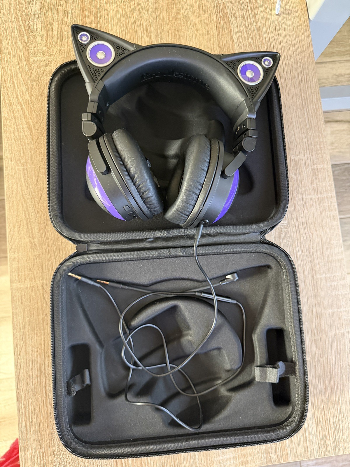 New, Purple Cat-Ear Headphones Original Black Zipper Bag Headphone Jack Xbox PC