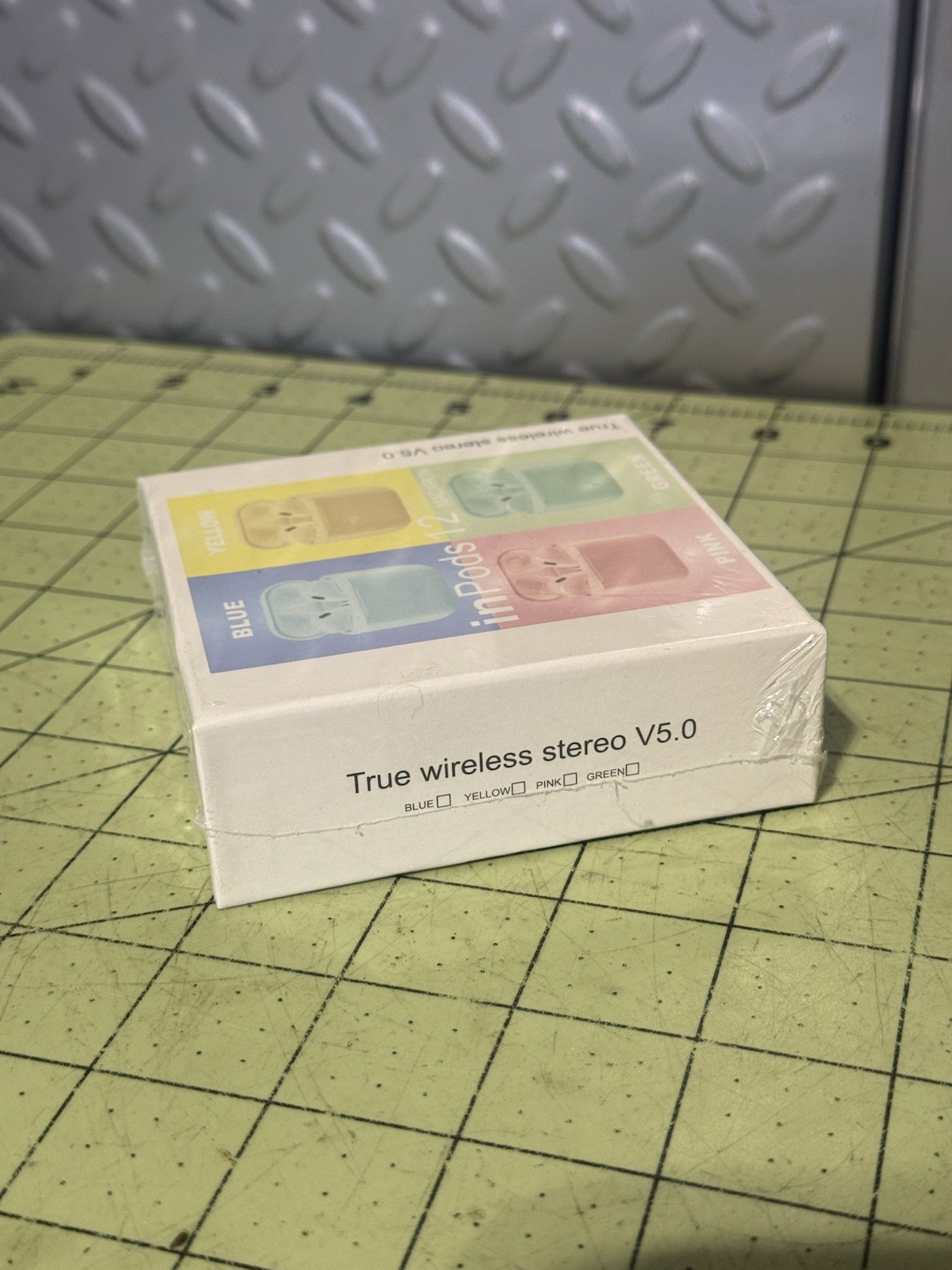 inPods 12 Wireless Stereo V5.0 NEW Sealed Yellow