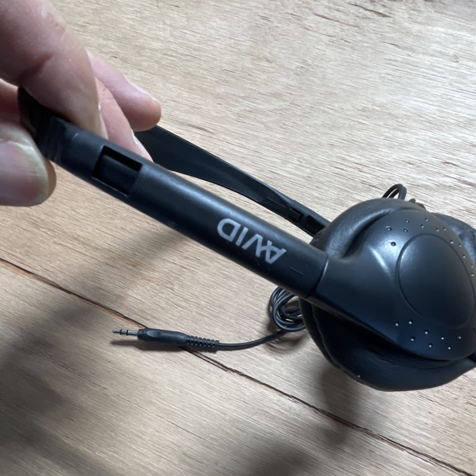 AVID GG0724 Black Headband Ear-Pad Headphones Wired 3.5mm Jack Double Earpieces