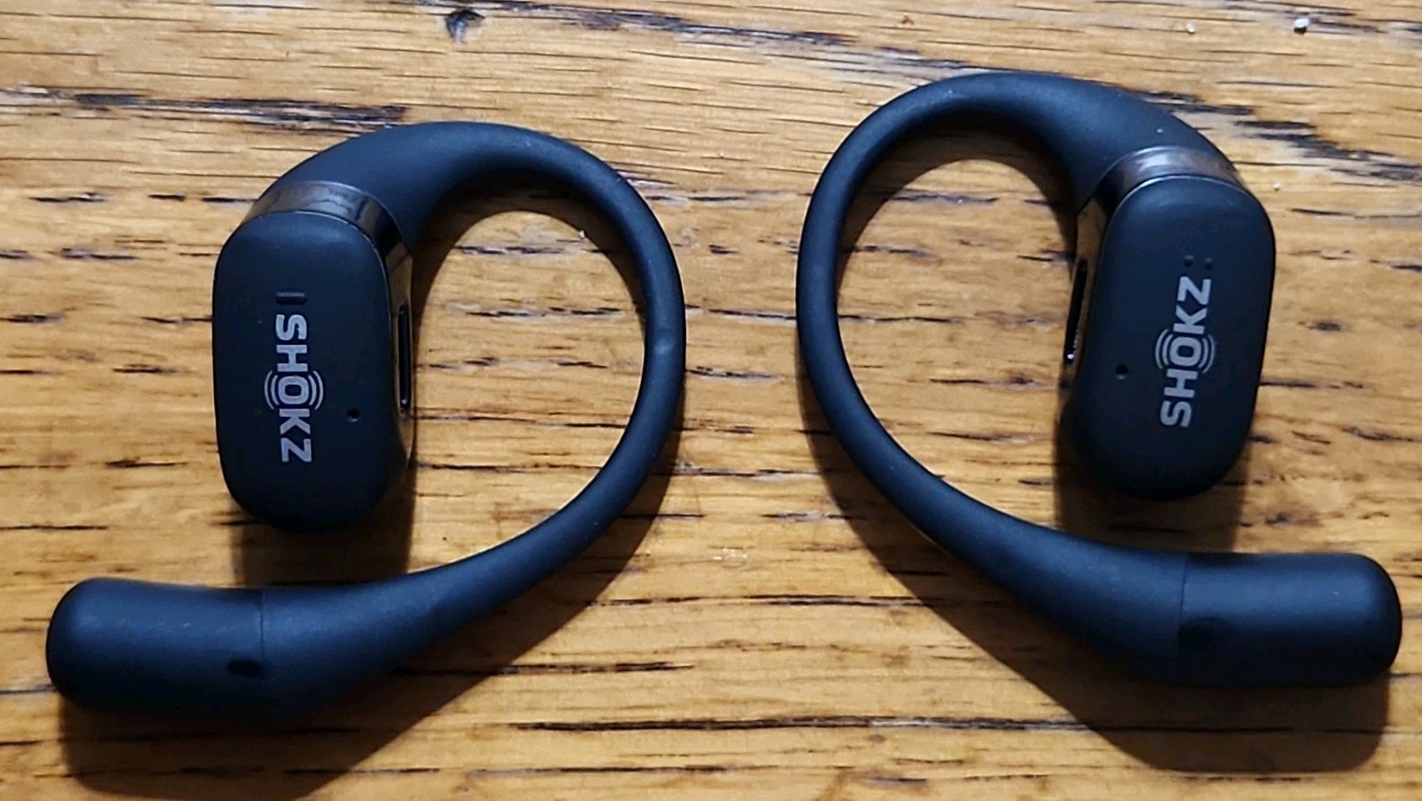 Shokz – OpenFit Open-Ear True Wireless Earbuds – Black T910
