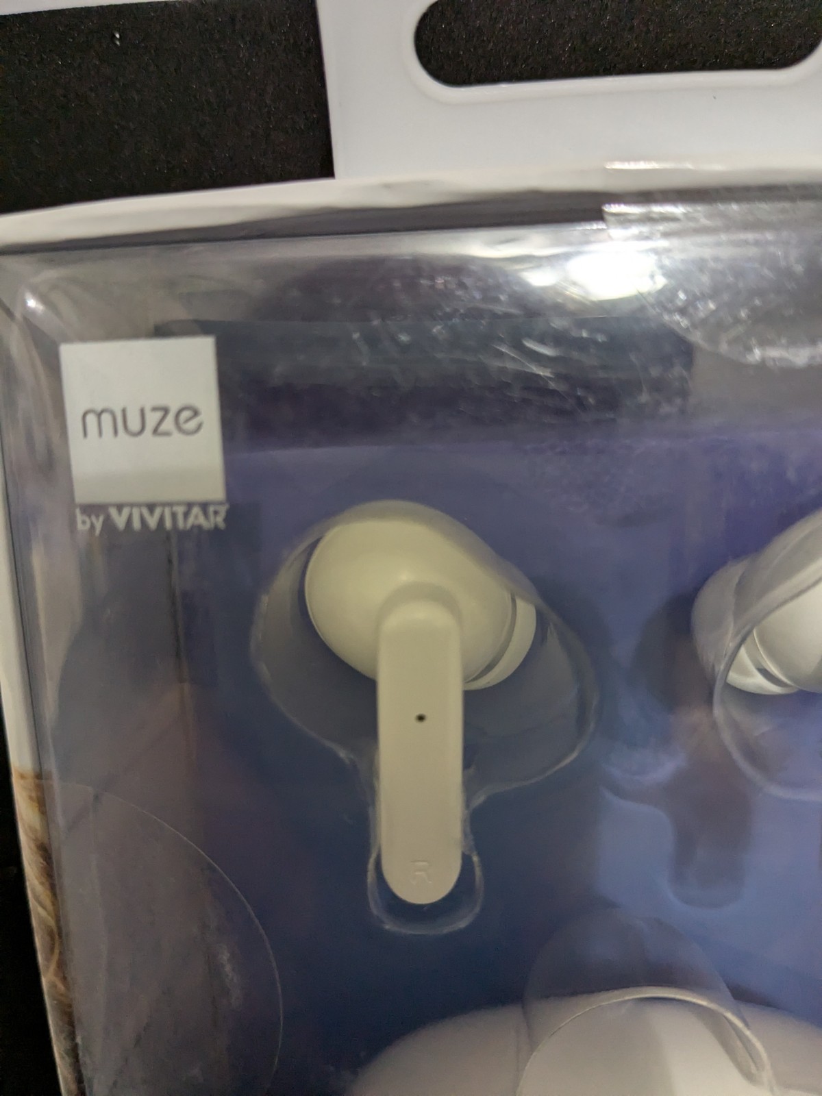 Muze By Vivitar Bluetooth VIBRANCE True Wireless Earphones w/Digital LED Display