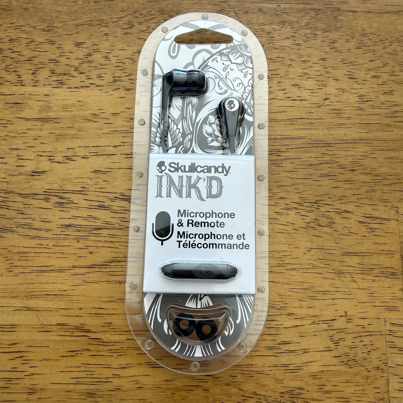 NEW Skullcandy Ink’d Microphone & Remote Black 2016 In-Line Earbuds 2 Silicone