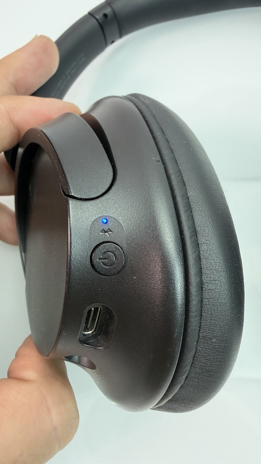 Sony WH-CH720N Lightweight Noise Canceling Wireless Headphones -BLACK