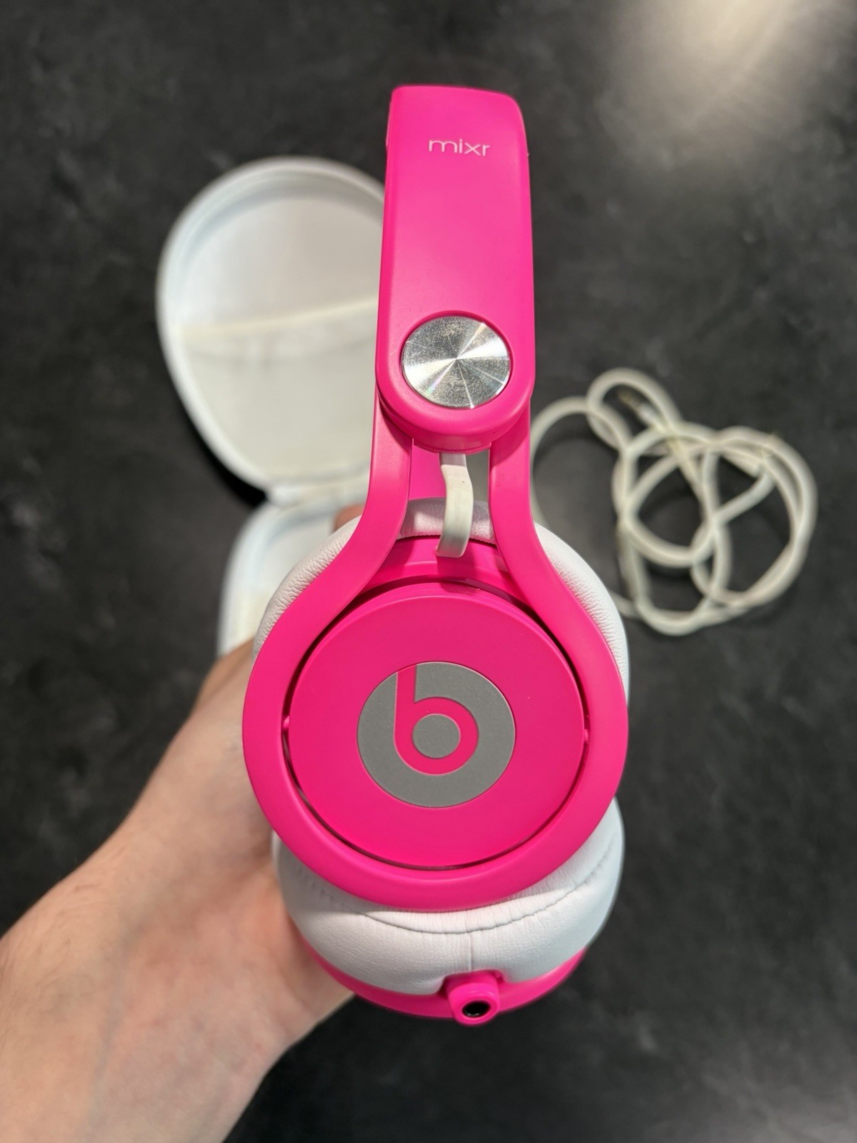 Beats by Dr. Dre Mixr Neon Pink On-Ear Headphones + Case – Tested Working