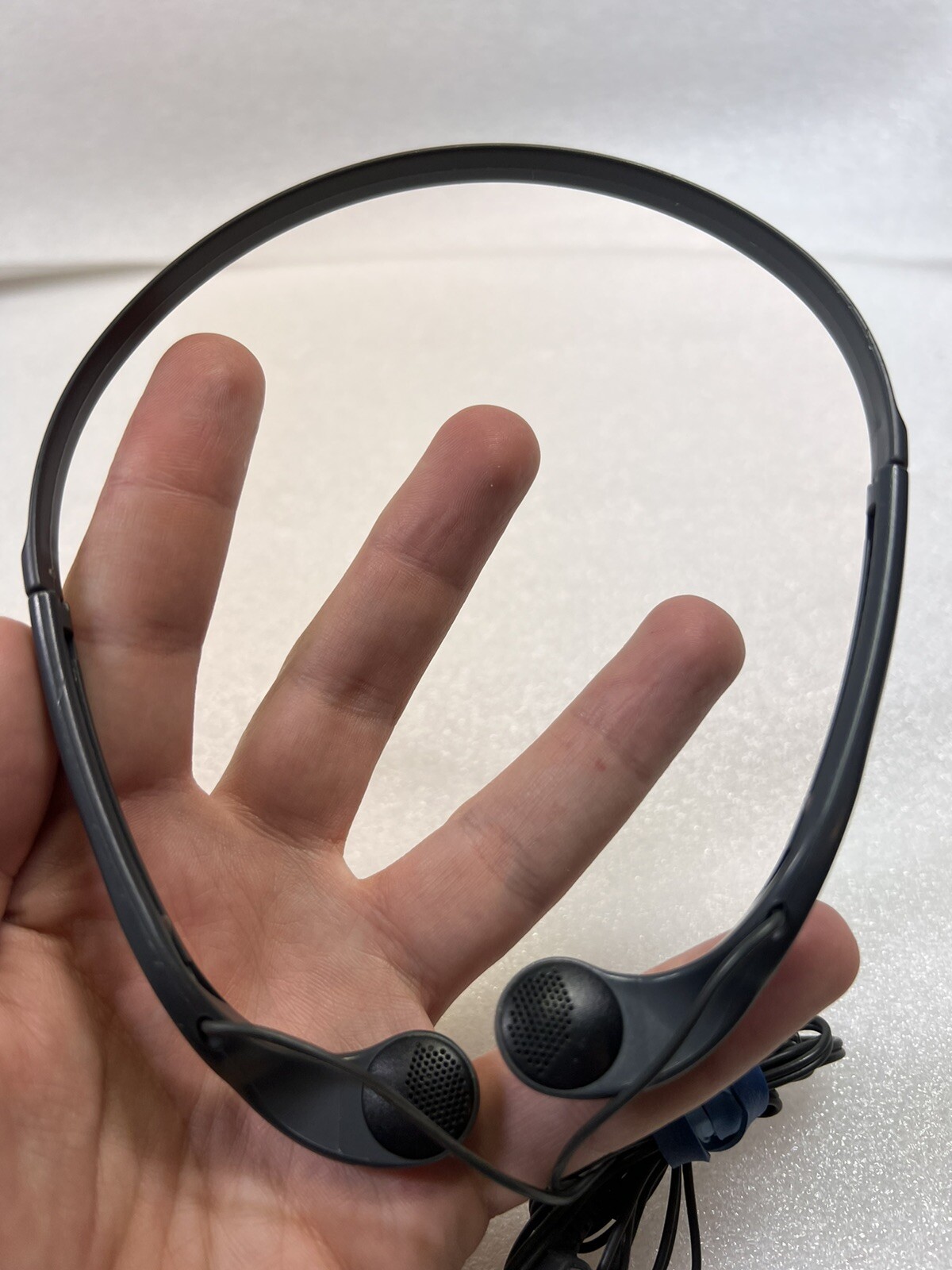 SONY MDR-W08 Stereo Headphones Lightweight Gray/Black – TESTED – WORK!