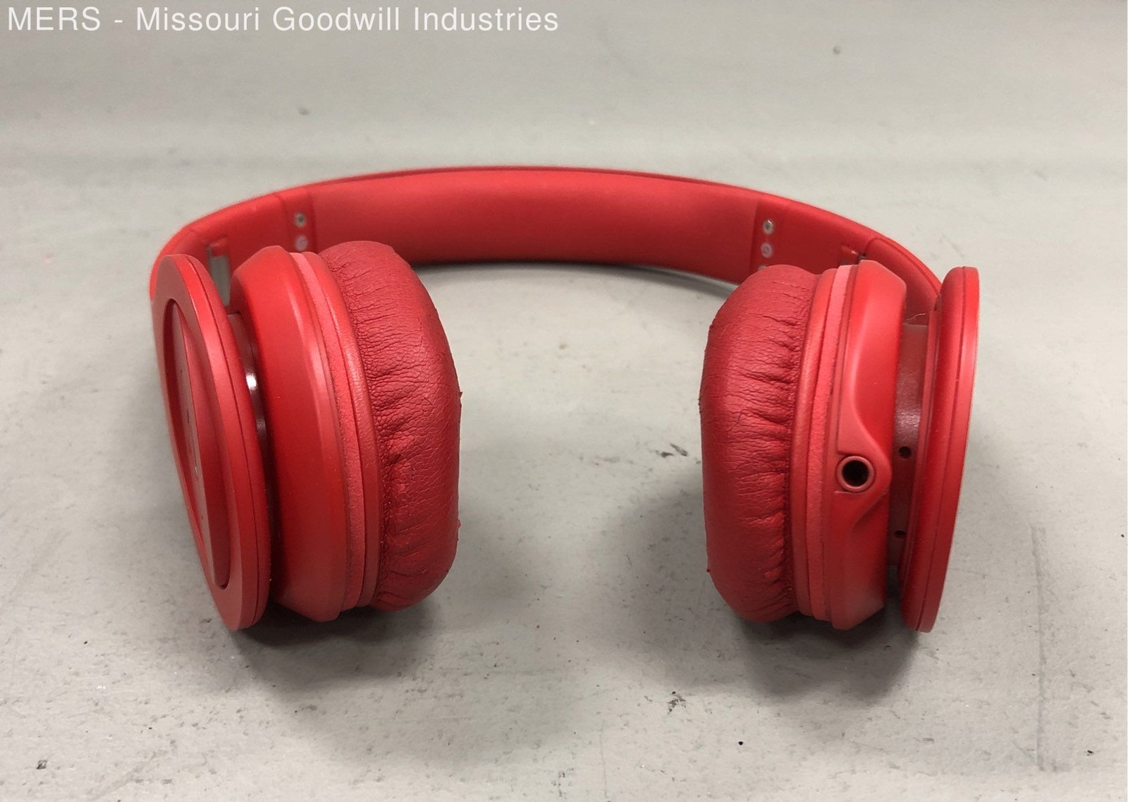 Beats by Dr. Dre Solo On-Ear Headphones Red With Case Tested Works
