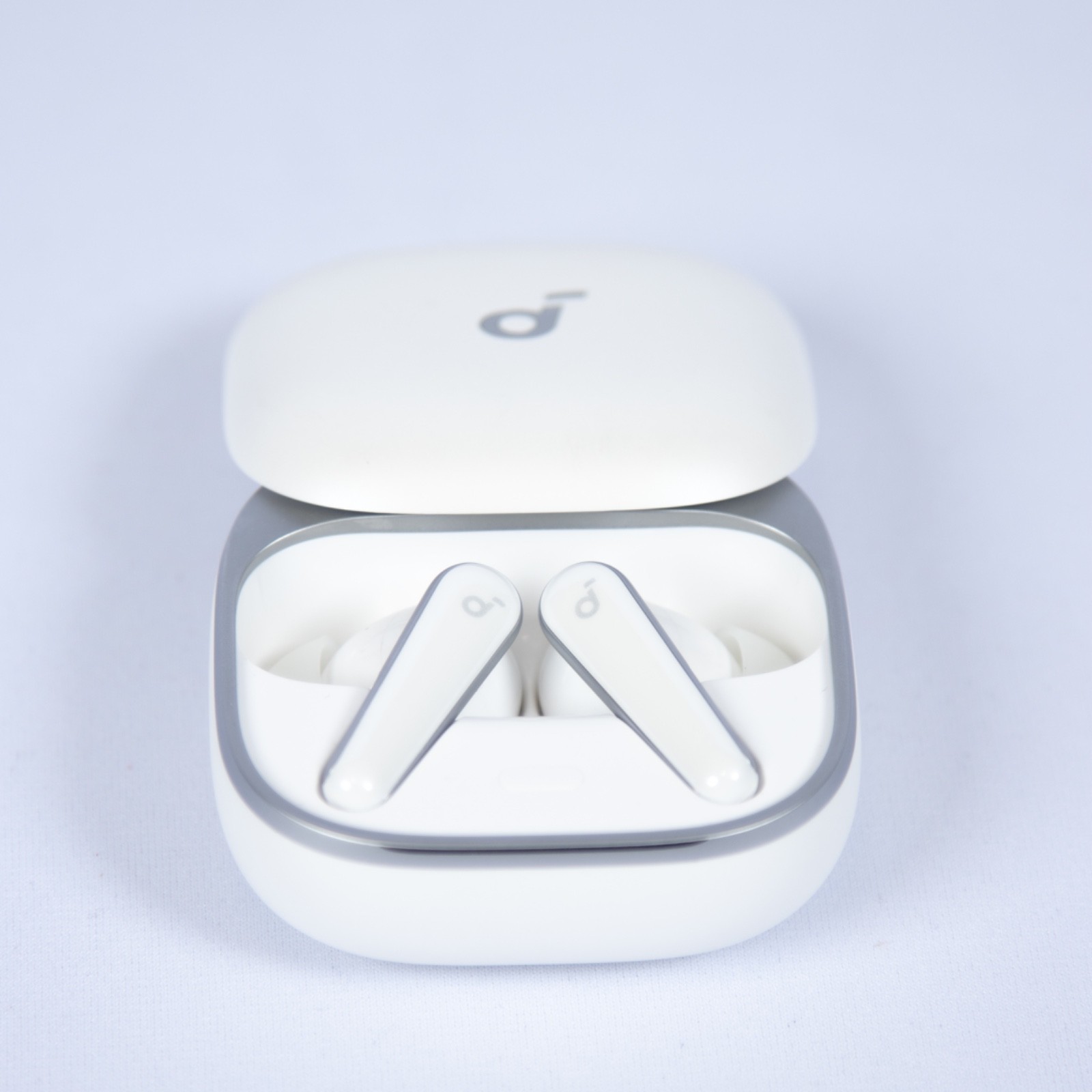 Soundcore by Anker Liberty 5 ANC 3.0 Earbuds Dolby 6‑Mic AI Clear Calls White
