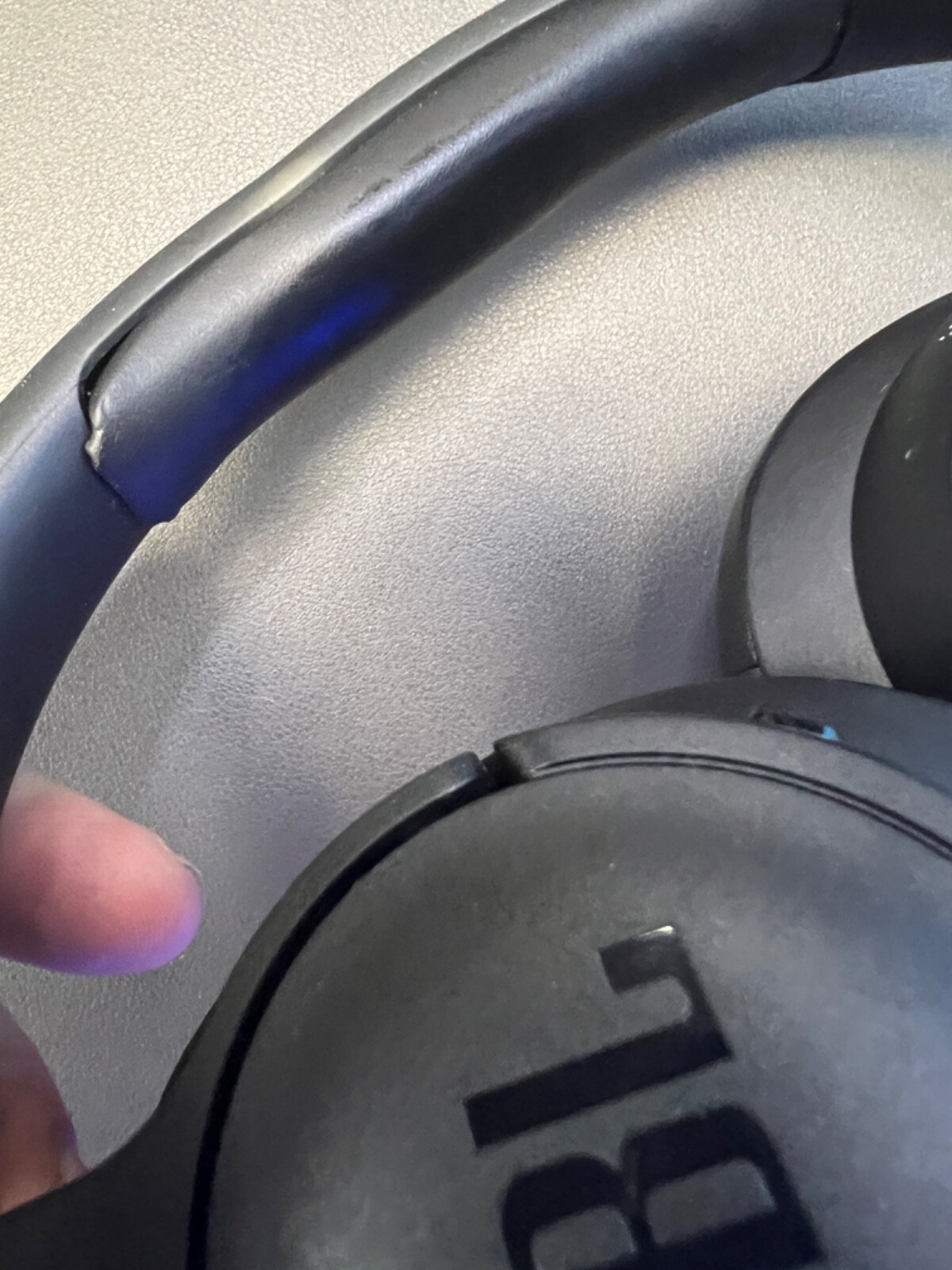 JBL Tune 770NC – Adaptive Noise Cancelling Smart Ambient Over-BENT-READ