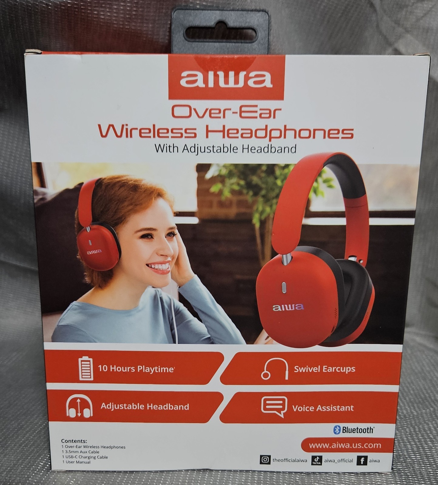 NIB* Aiwa AI5009 Over Ear Wireless Adj. Pad Headphones, Bluetooth, 10 hours-red