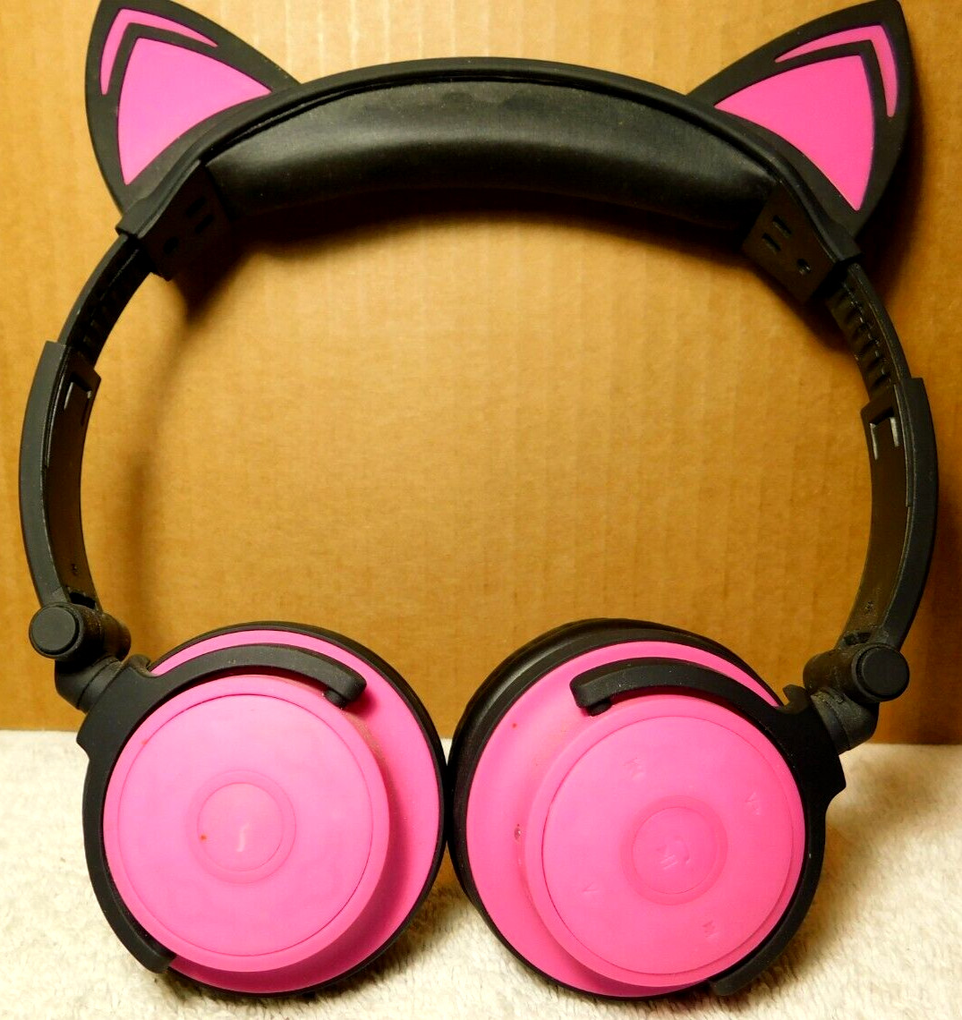 Hype~Black & Pink Cat Ears LED Lights Pink Headphones 15 Yrs. Needs 3.5mm Jack