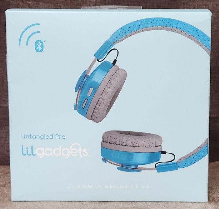 LilGadgets Untangled Pro Wireless Kids On Ear Headphones Bluetooth Blue NIB