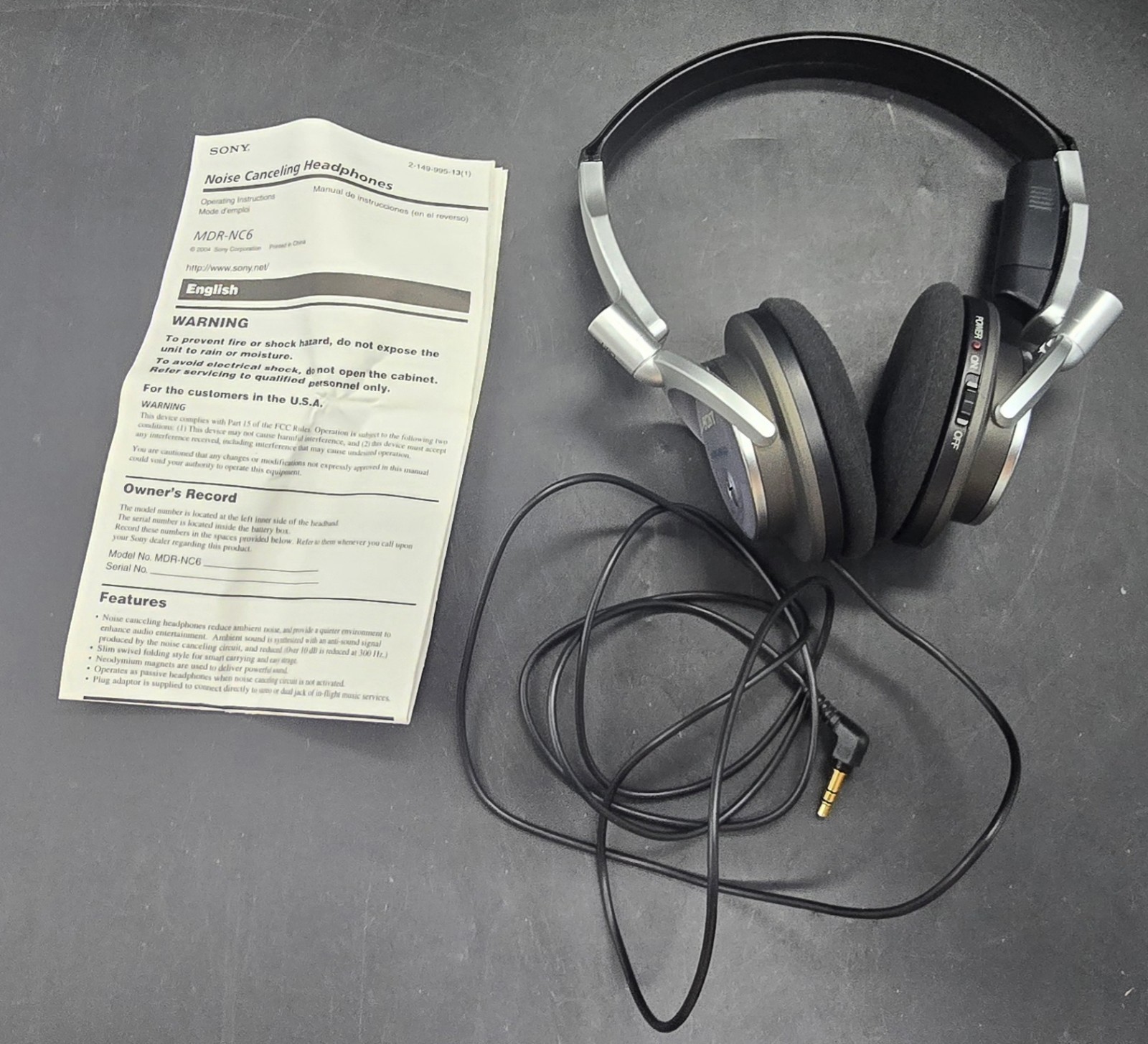 Sony Noise cancelling plug-in Headband Headphones – Silver MDR-NC6