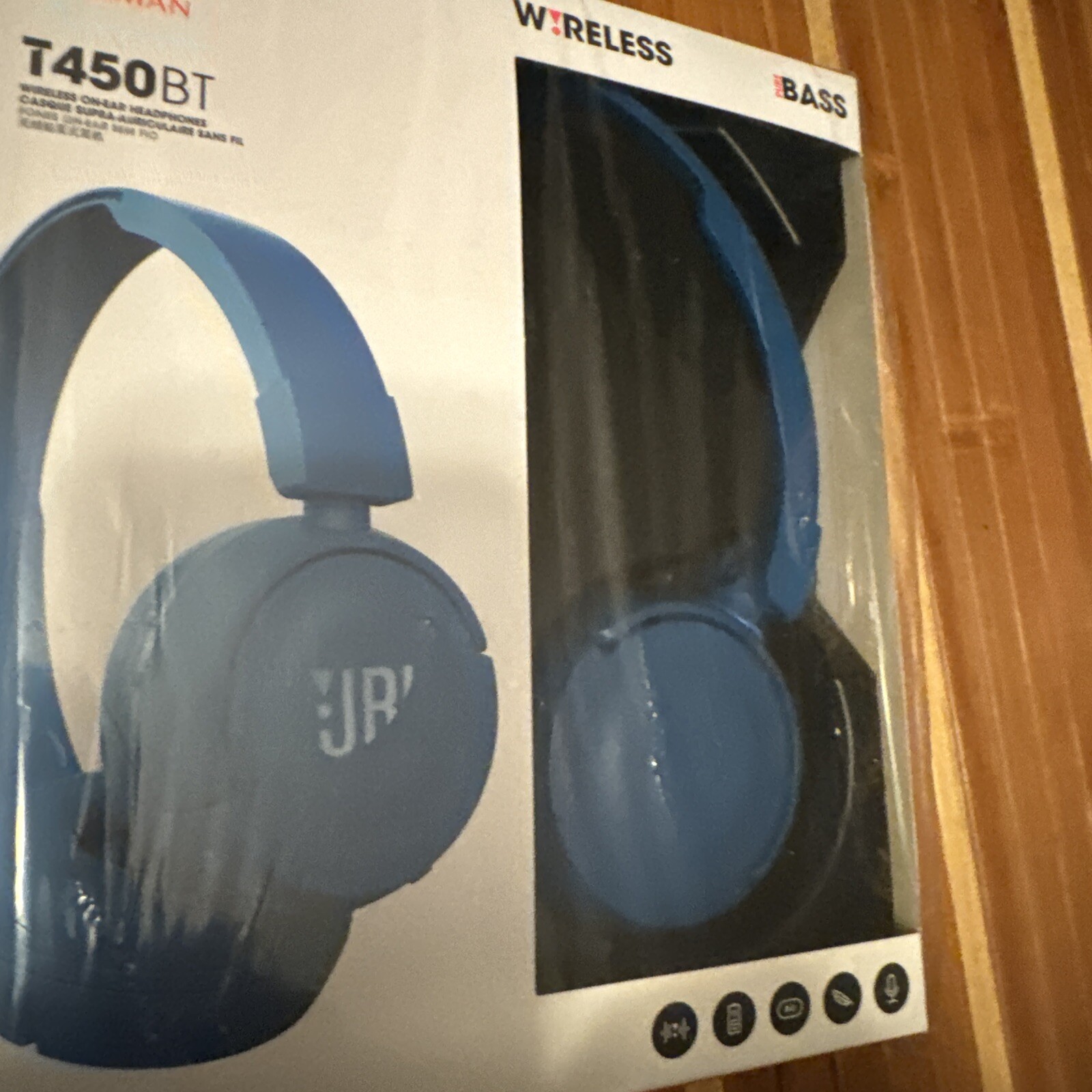 JBL T450BT Wireless On-Ear Headphones – Blue