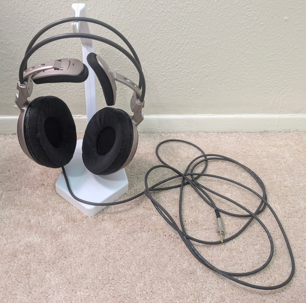 Audio-Technica Headphones Air ATH AD700 Authentic Purple Works Tested