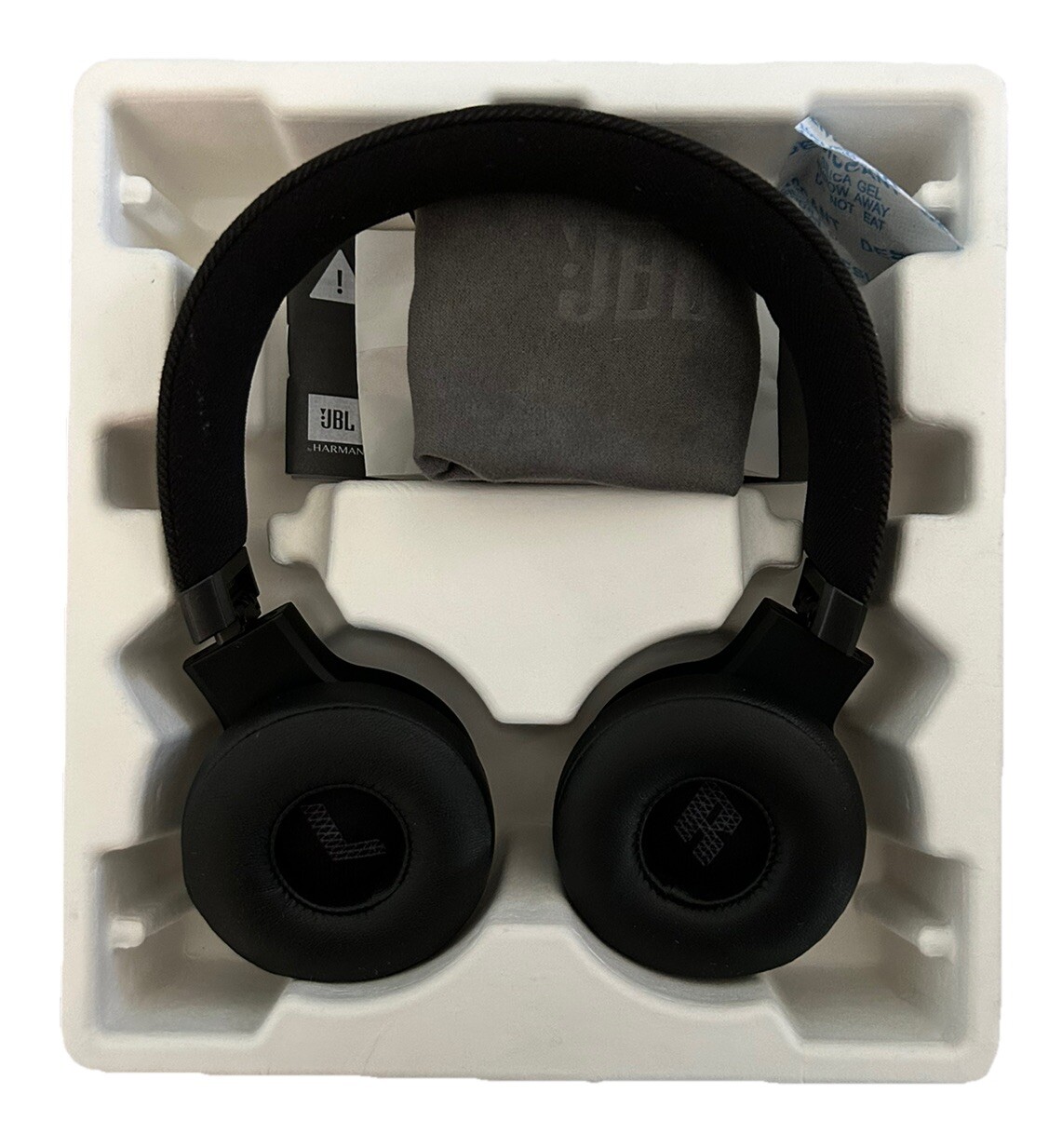 JBL by Harman Live 675NC Wireless True Adaptive Noise Cancelling Headphones