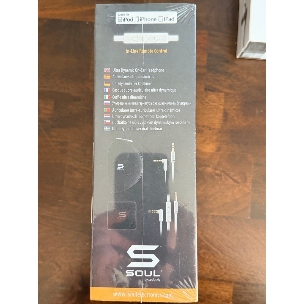 SOUL SL100 Headphones Unisex OS White Ultra Dynamic On-Ear Ludacris NEW