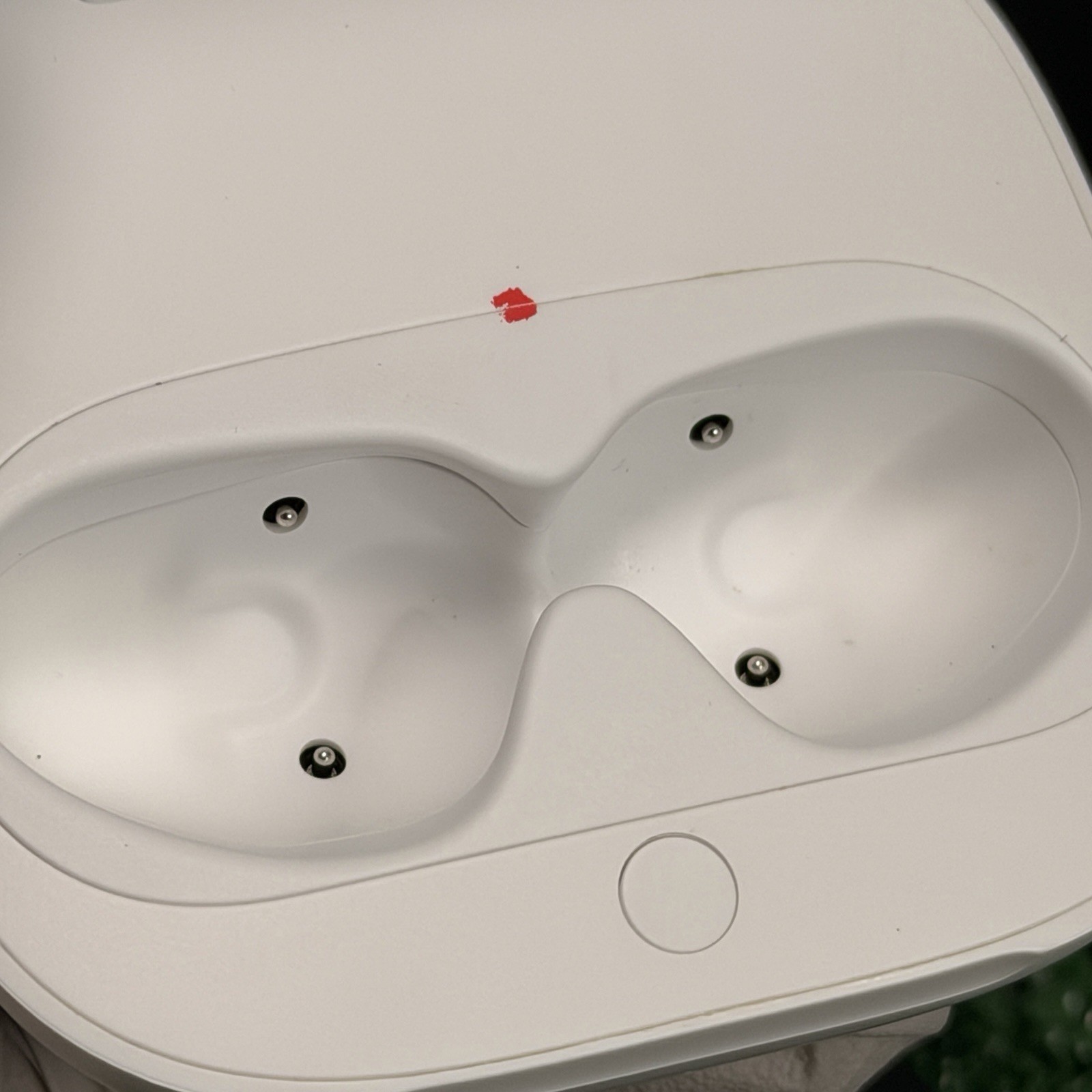 Beats Fit Pro True Wireless Earbuds White/Red A2577, Working, MISSING WINGTIPS.