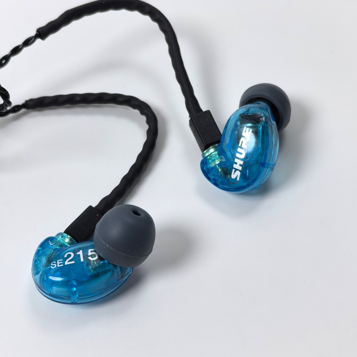 Shure SE215 In-Ear Wired Earphones Headphones Earbuds Sound Isolating Blue