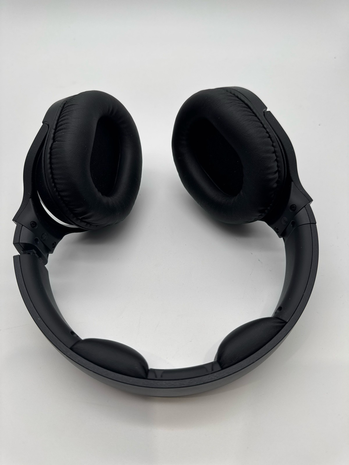 Sony WH-RF400 Wireless Over-Ear Home Theater Headphones 20hr 150ft RF Black