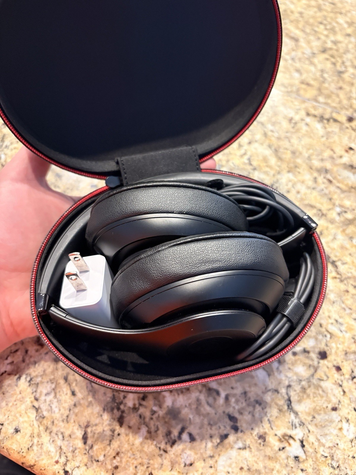 Beats by Dr. Dre Studio3 Wireless Bluetooth Over-Ear Black w/ Case & Cables