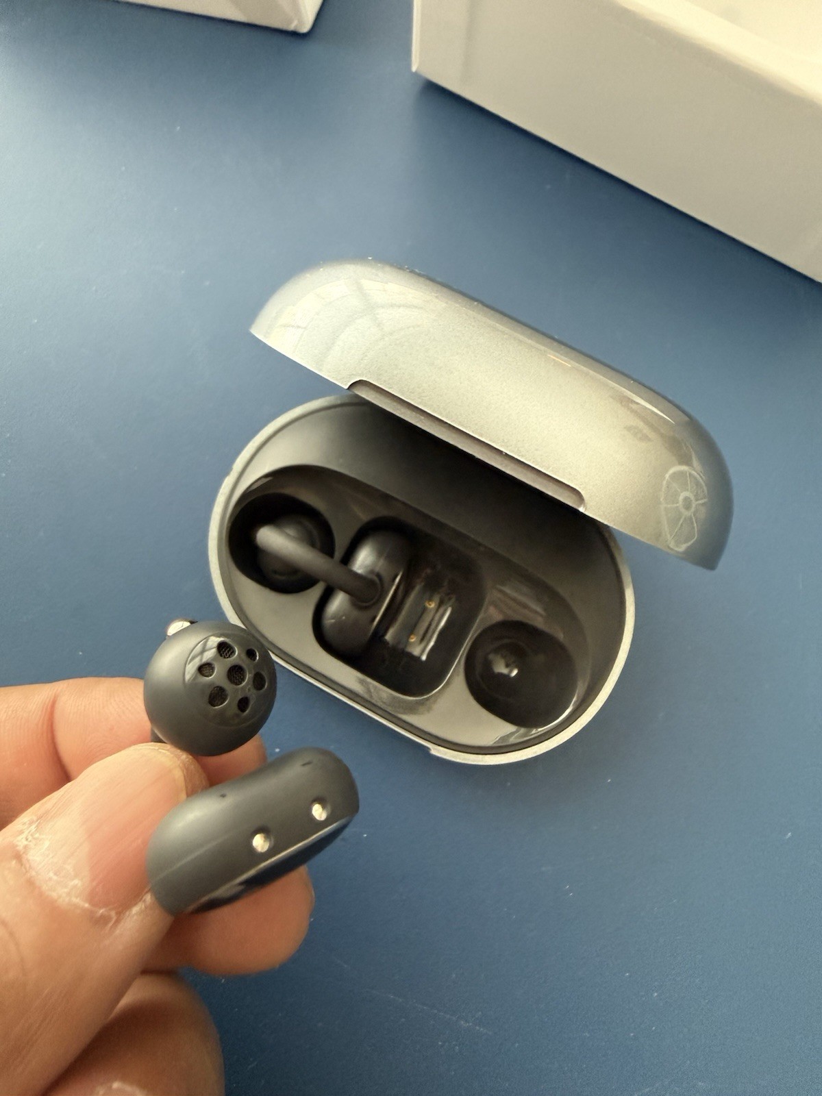 SoundPEATS Clip1 Wireless Open-Ear Earbuds Hi-Res LDAC, With dolby