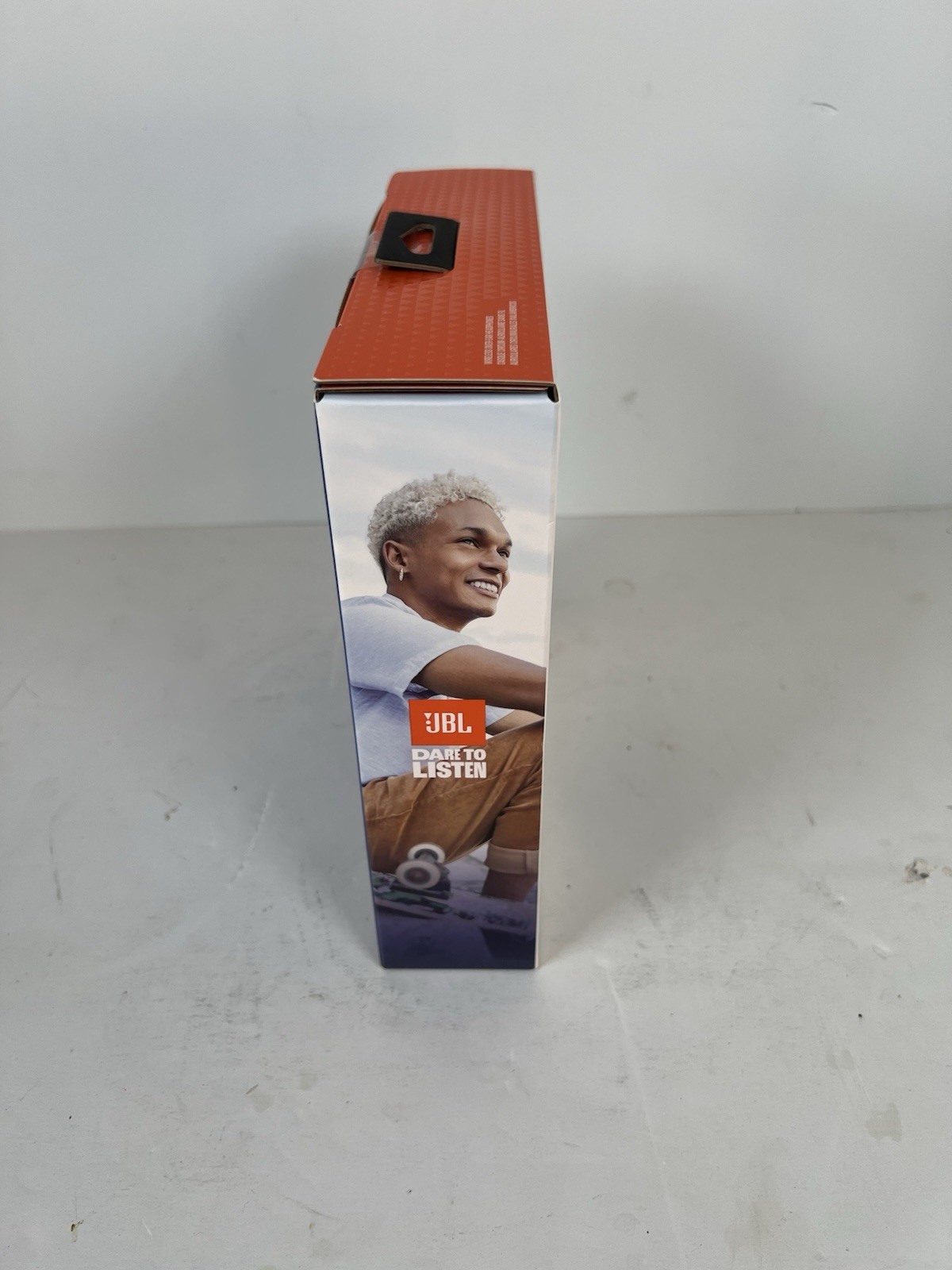 New In Box JBL Tune 670NC Wireless On-Ear Headphones Purple ANC