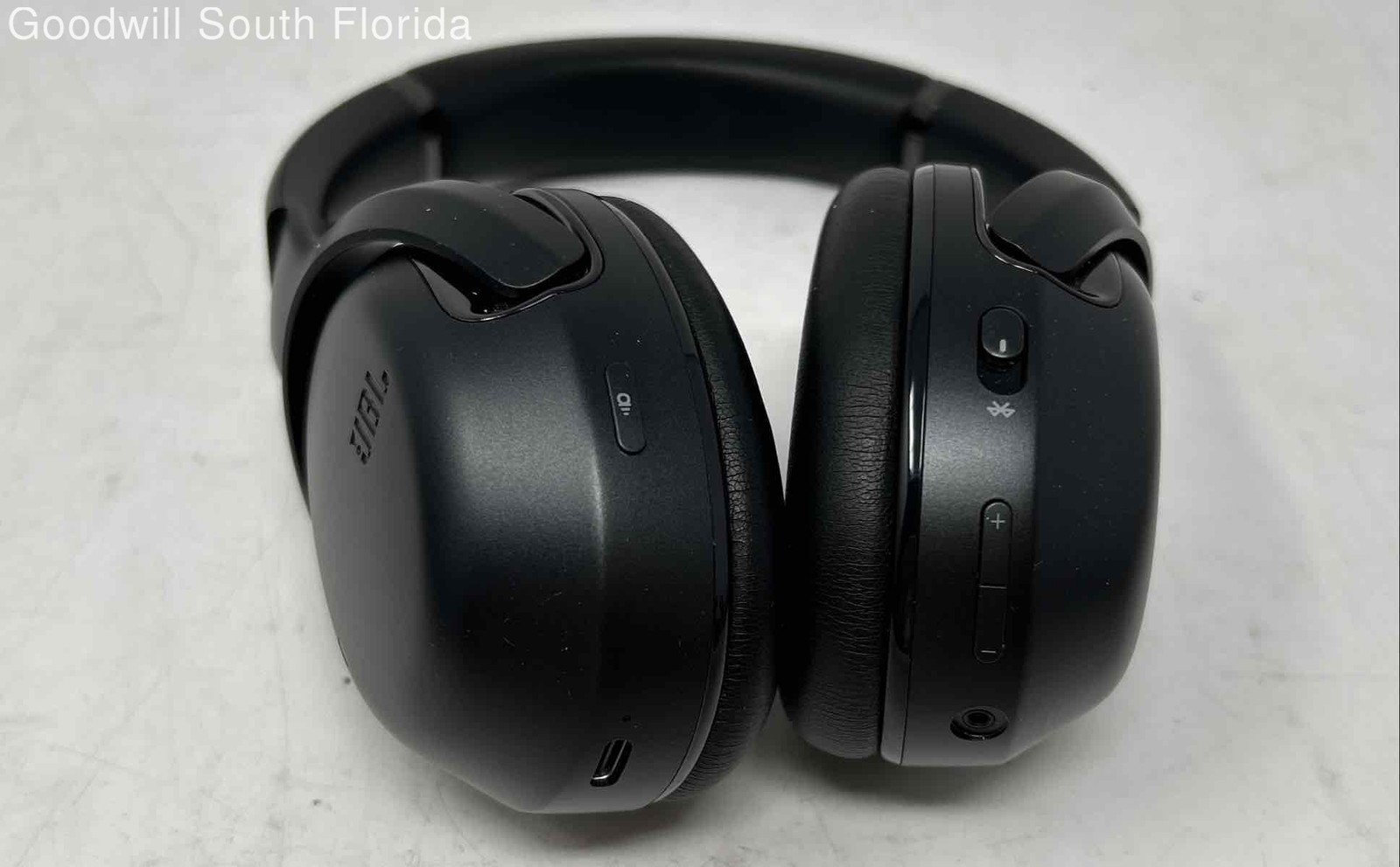 JBL Tour One M2 Black Wireless Over Ear Headphones Not Tested With Case NCL