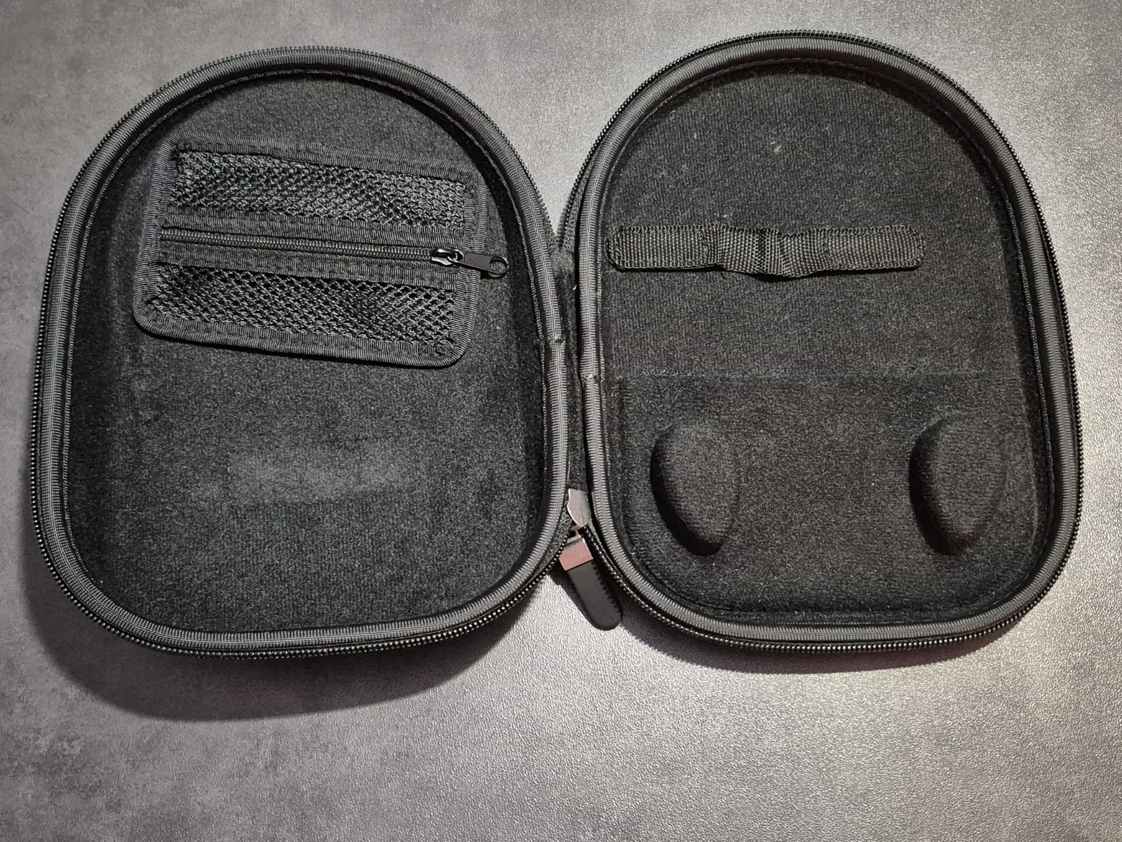 Klipsch Original One-On Earphones W/Hard Case-Wired Audiophile Black Tested READ