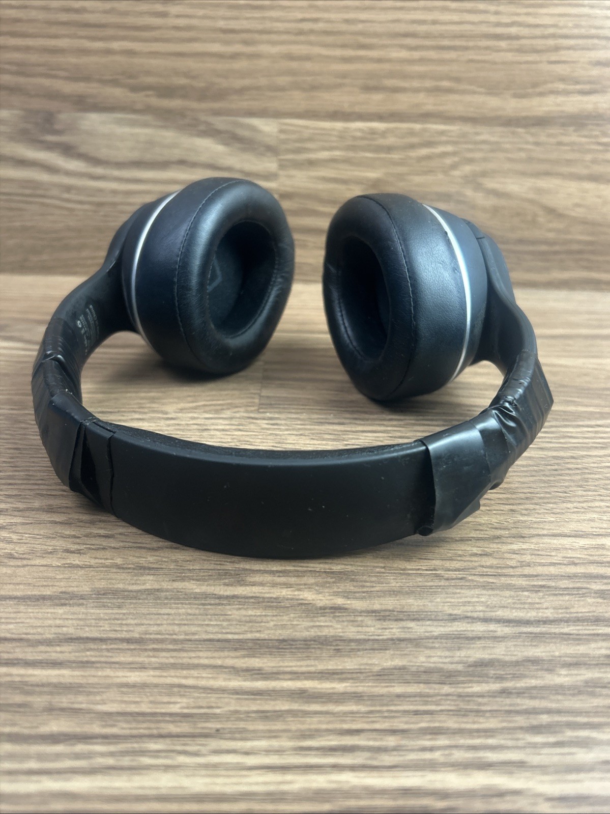 Tribit XFree Tune Wireless Over-Ear Headphones – Deep Black (IC-BTH70)