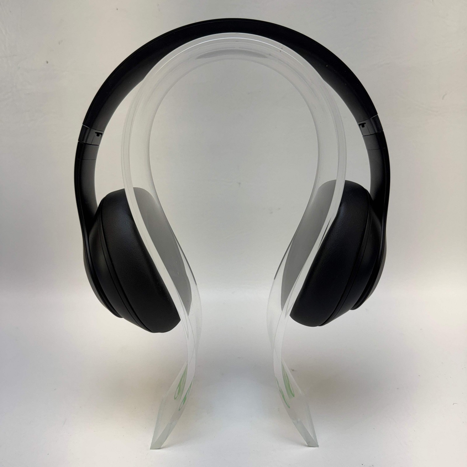 Beats Studio Pro Wireless On-Ear Bluetooth Headphones Black