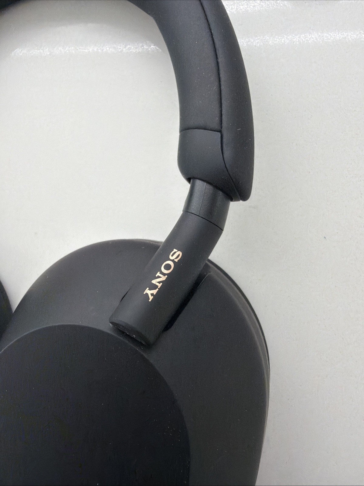 Sony WH-1000XM5 Wireless Noise Cancelling Headphones – FOR PARTS.