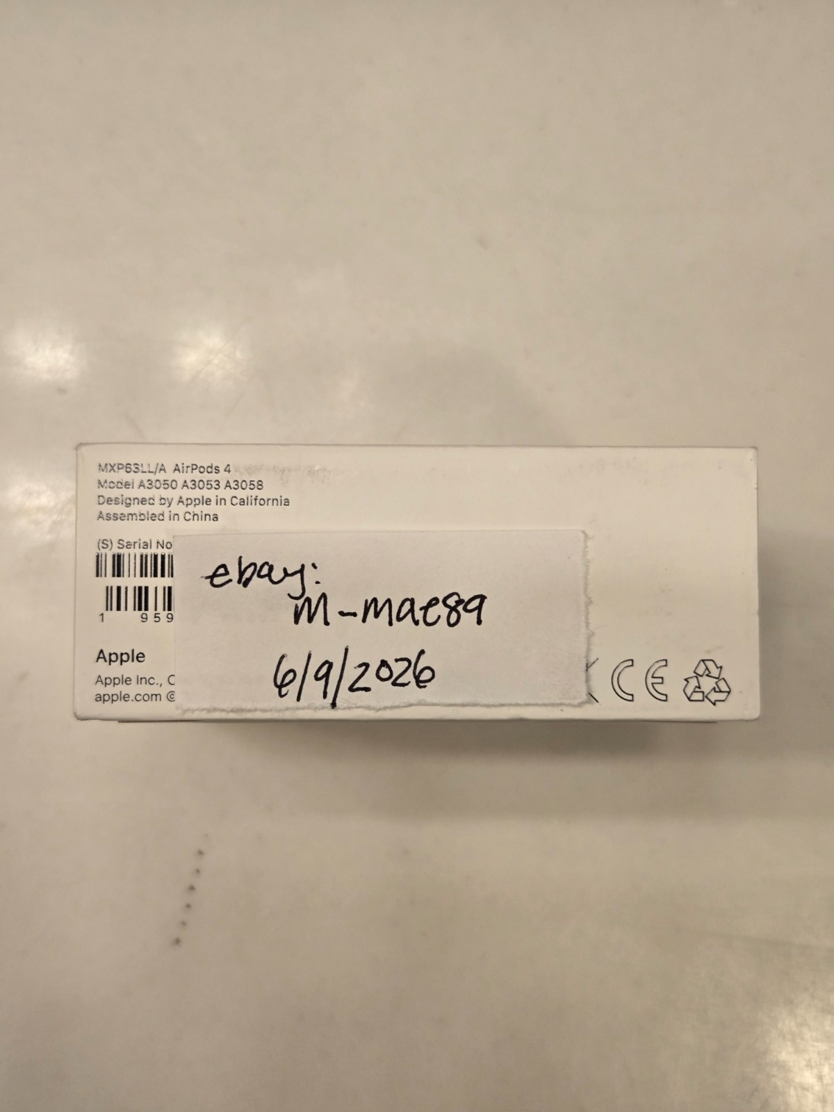 New Apple AirPods 4 Wireless Earbuds White (USB-C Case) MXP63LL/A Sealed Box