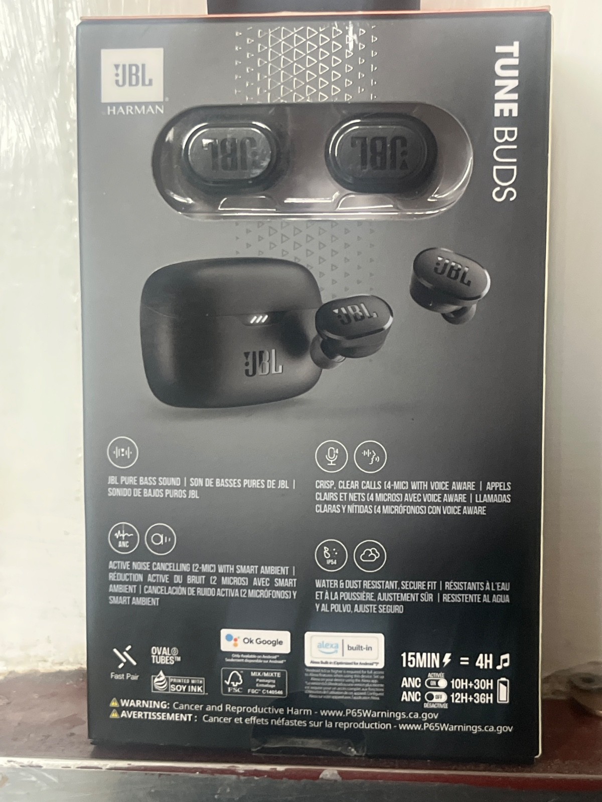 JBL Tune Buds, Black Auto noise cancelling. They sound great but just don’t fit
