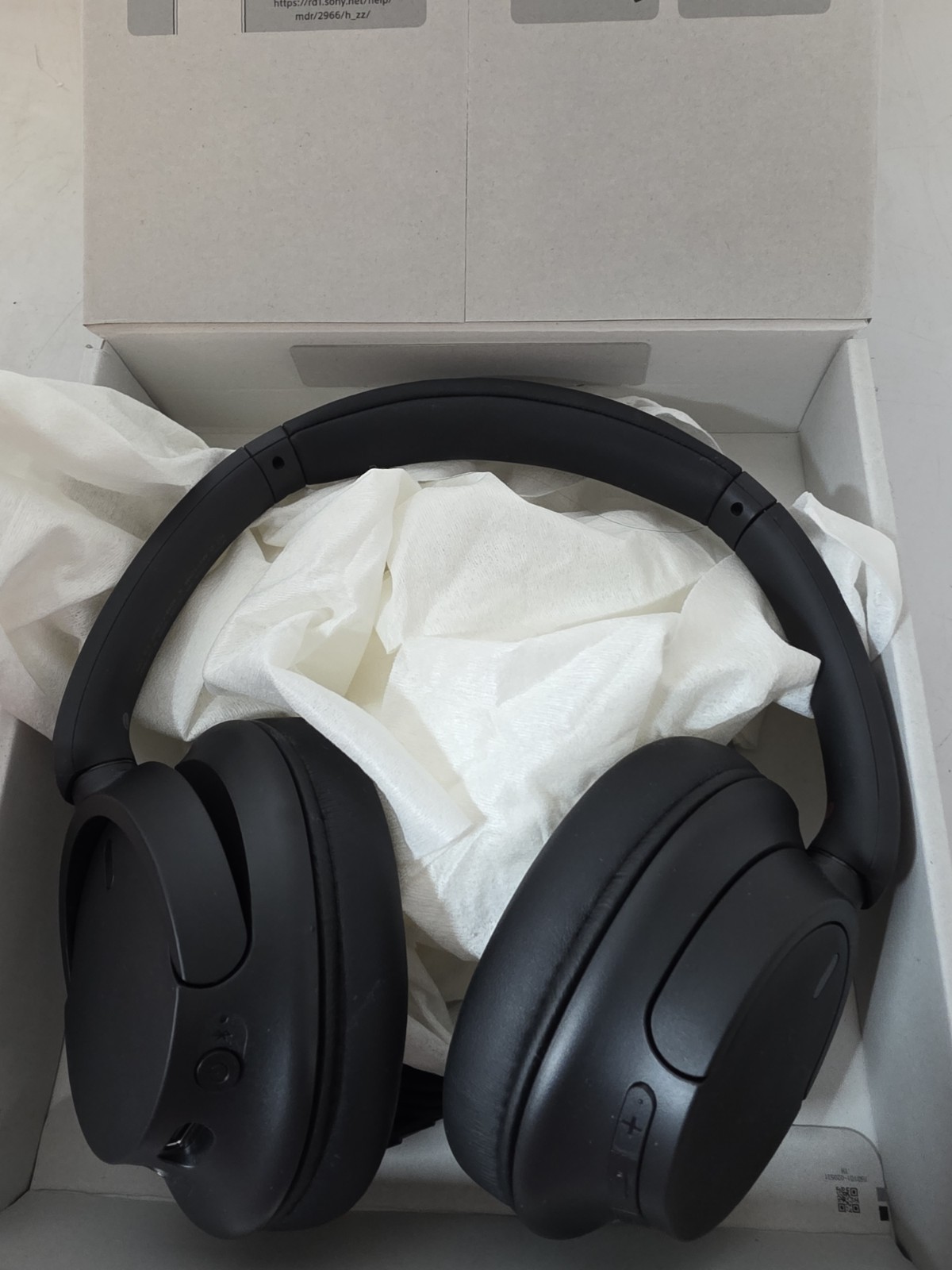 Sony WH-CH720N Wireless Over-Ear Headphones – Black – Open Box