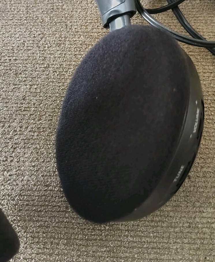 Sennheiser RS-120 Wireless Headphone and Charging System with Box Tested Working